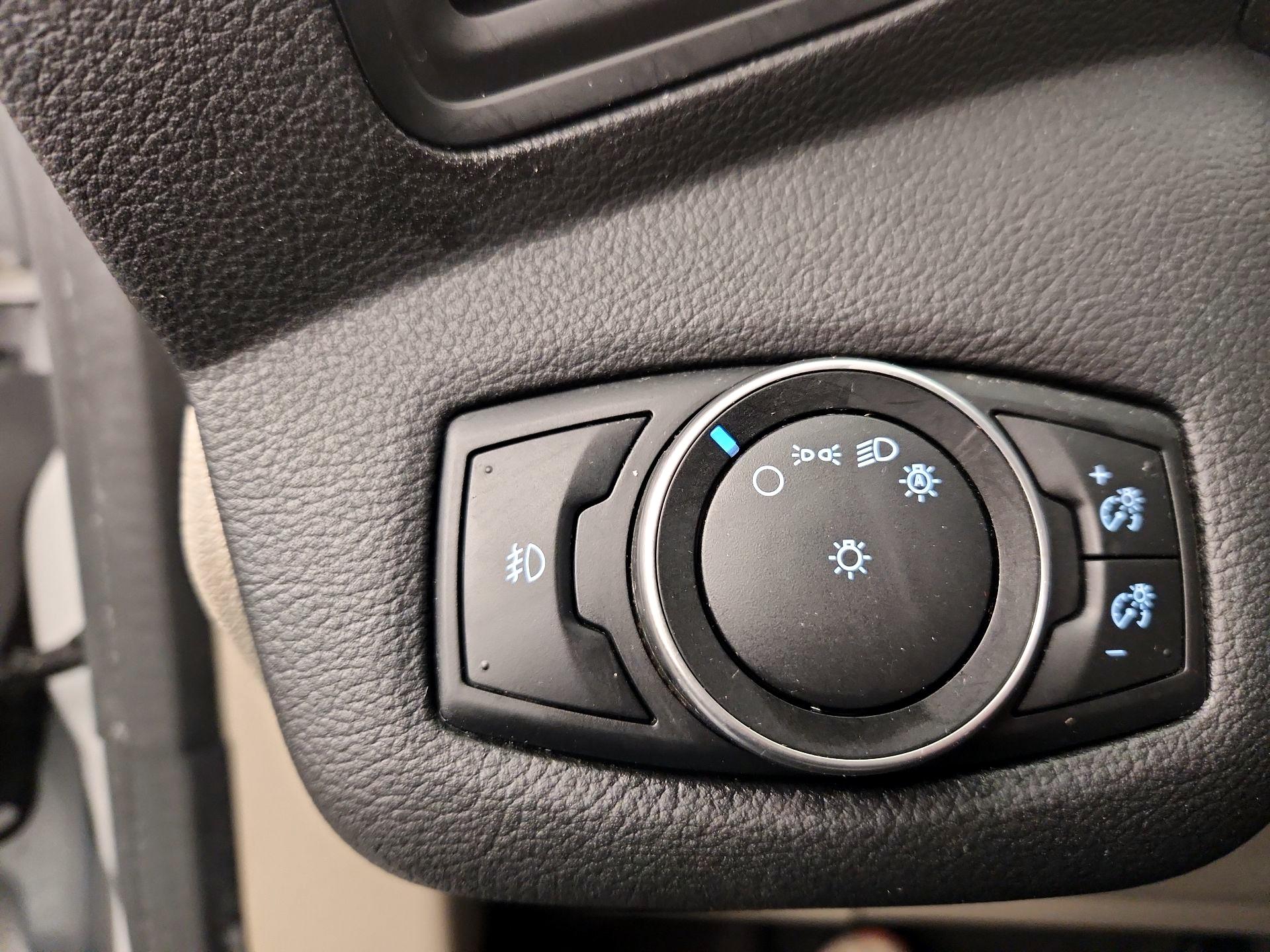 Thumbnail: 2018 Ford C-Max - 13