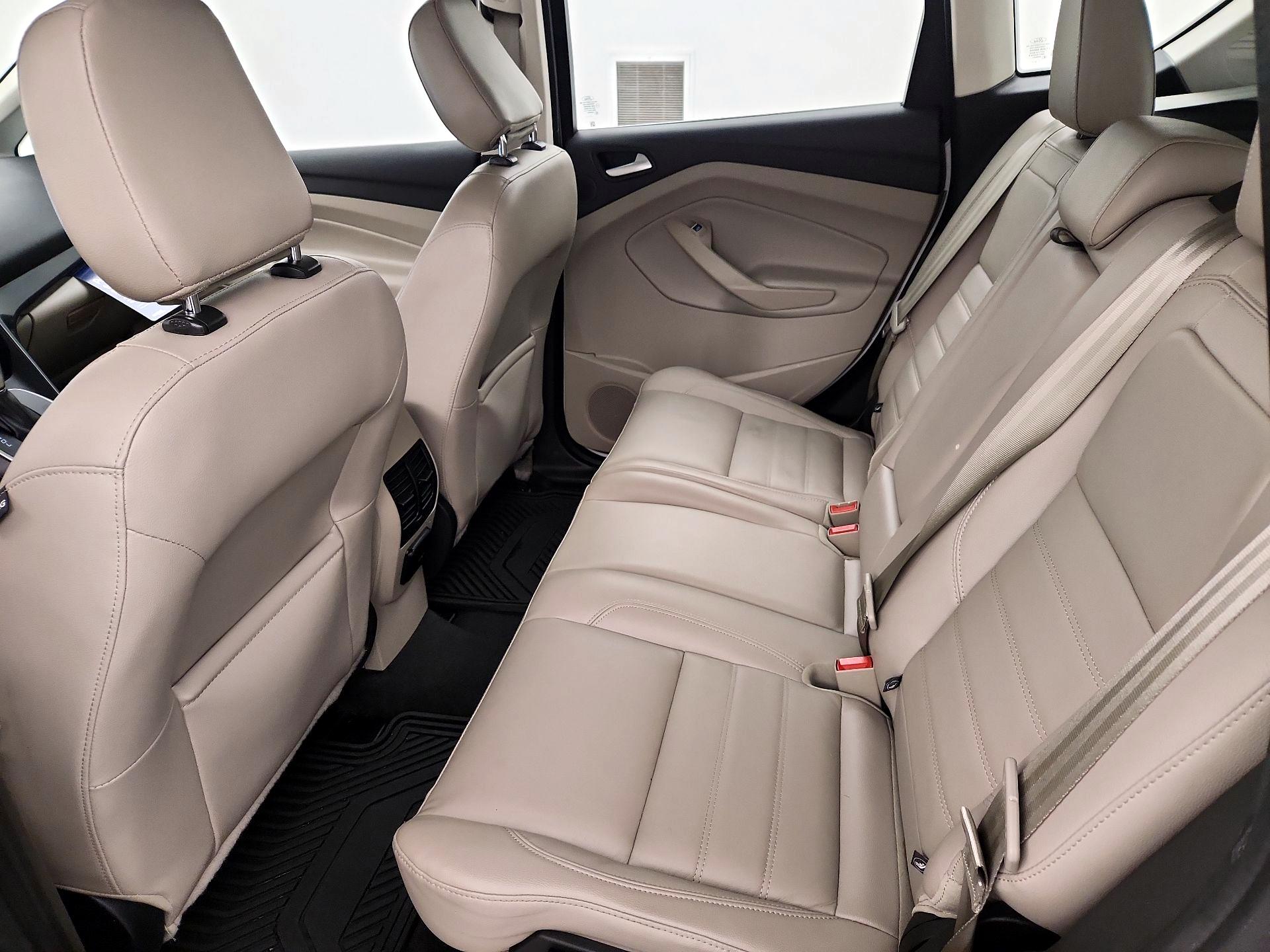 Thumbnail: 2018 Ford C-Max - 18