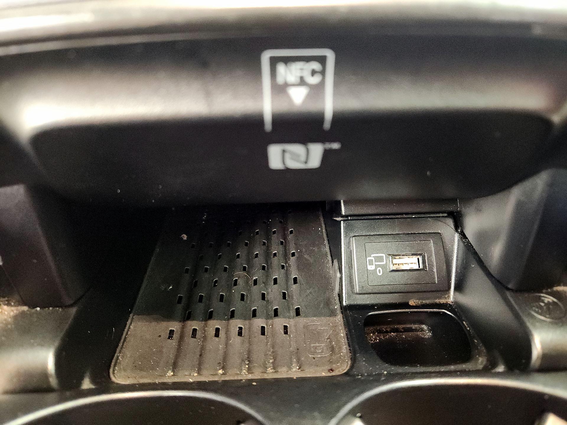 Thumbnail: 2019 Mercedes-Benz E-Class - 18