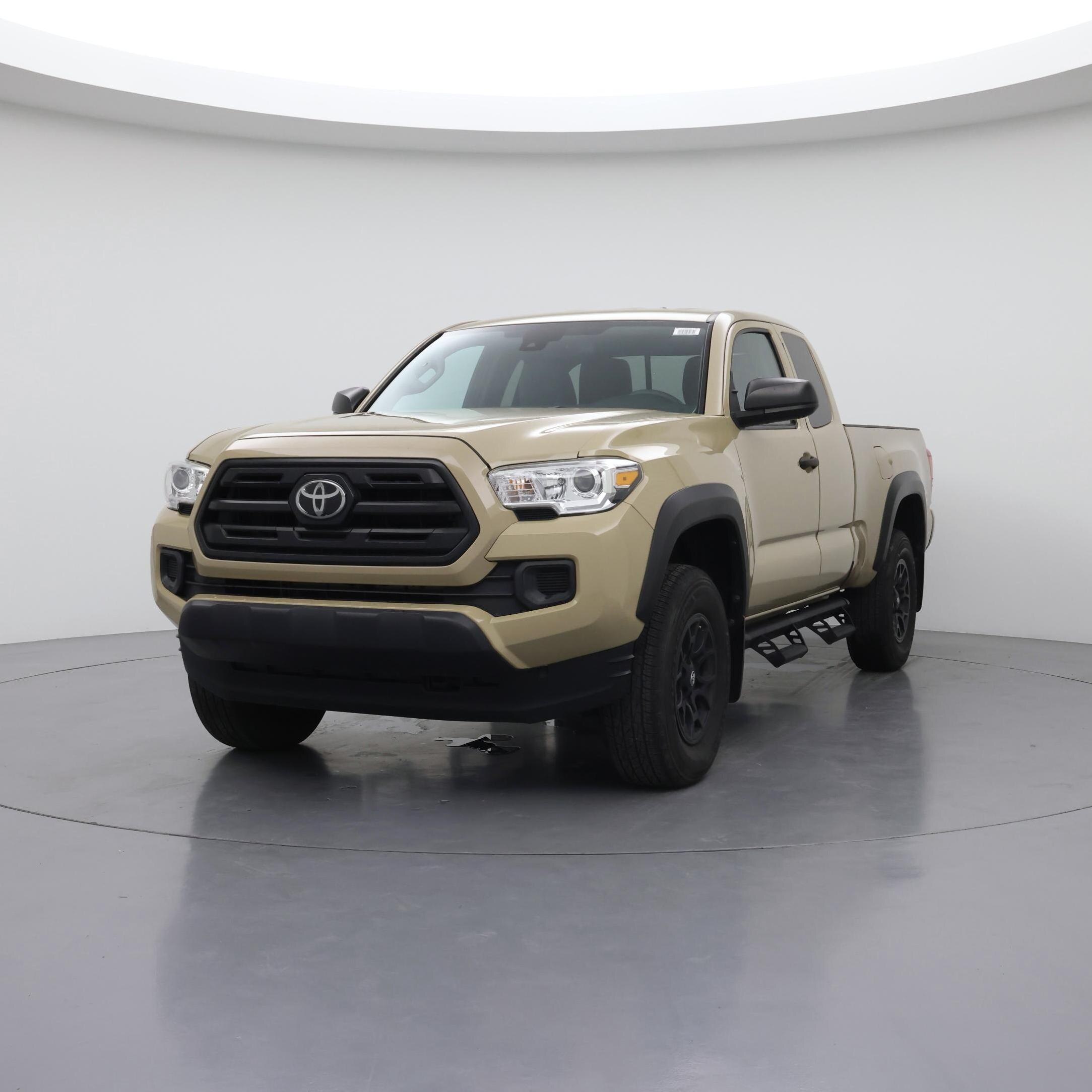 Thumbnail: 2019 Toyota Tacoma - 4