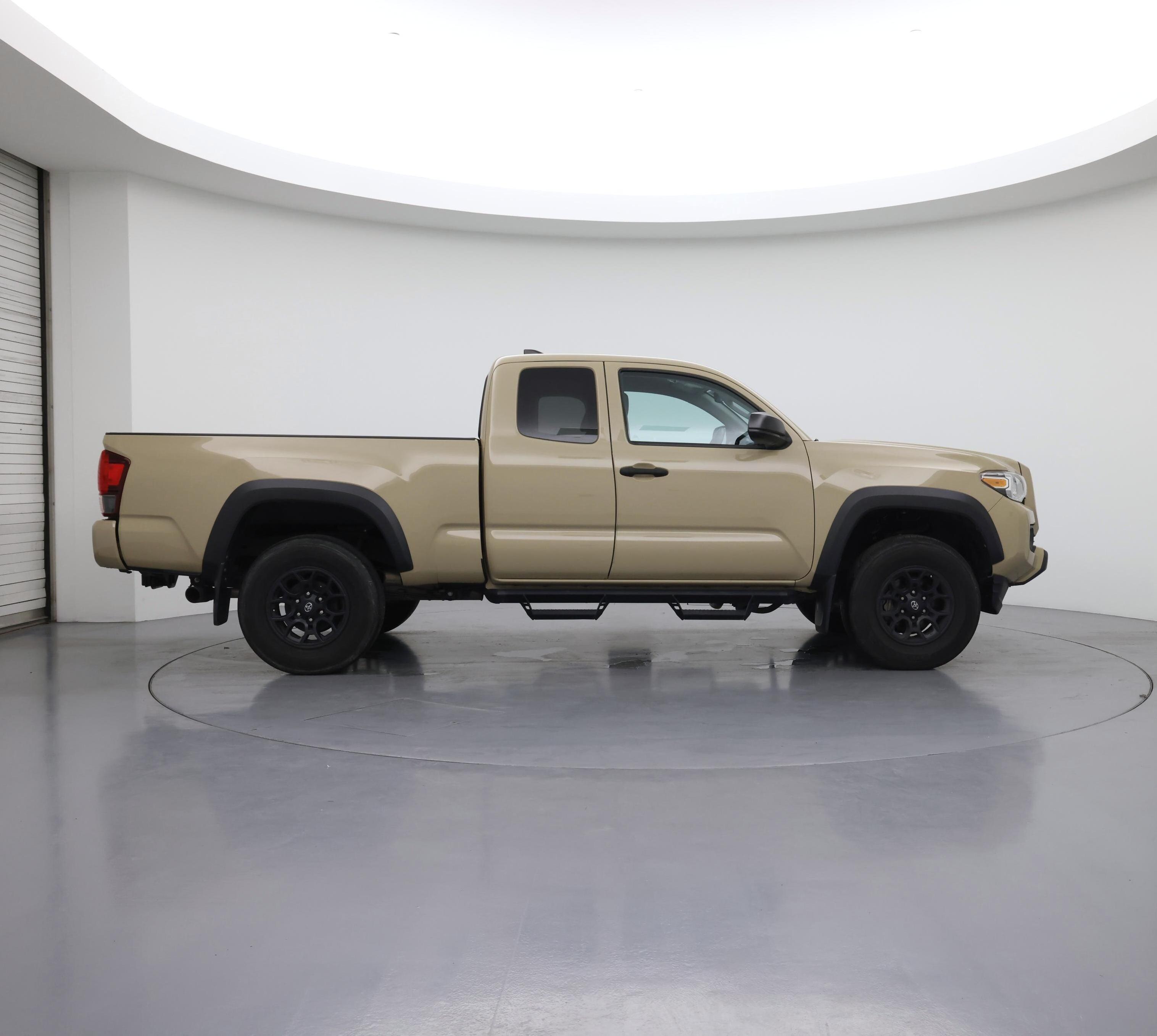 Thumbnail: 2019 Toyota Tacoma - 7