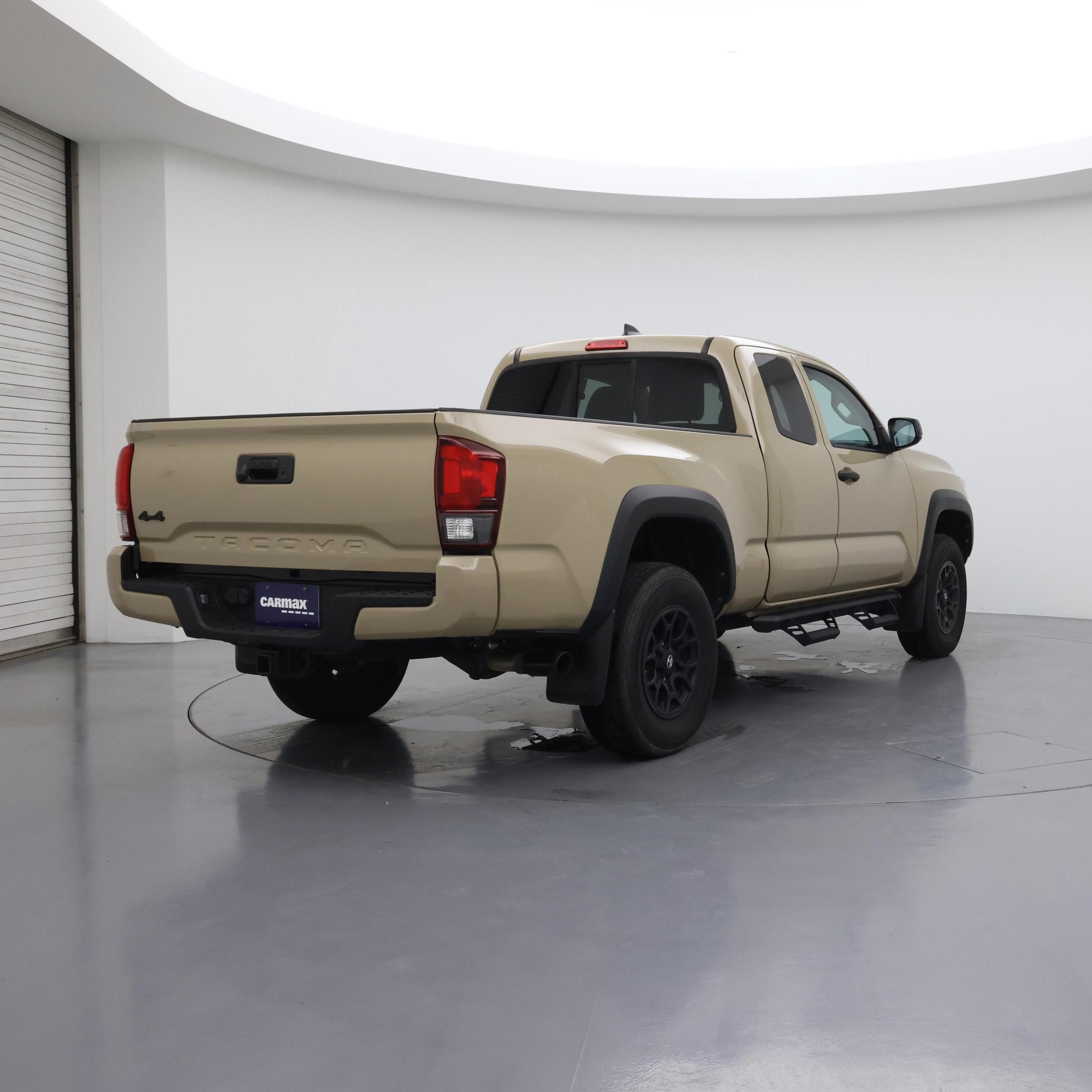 Thumbnail: 2019 Toyota Tacoma - 8