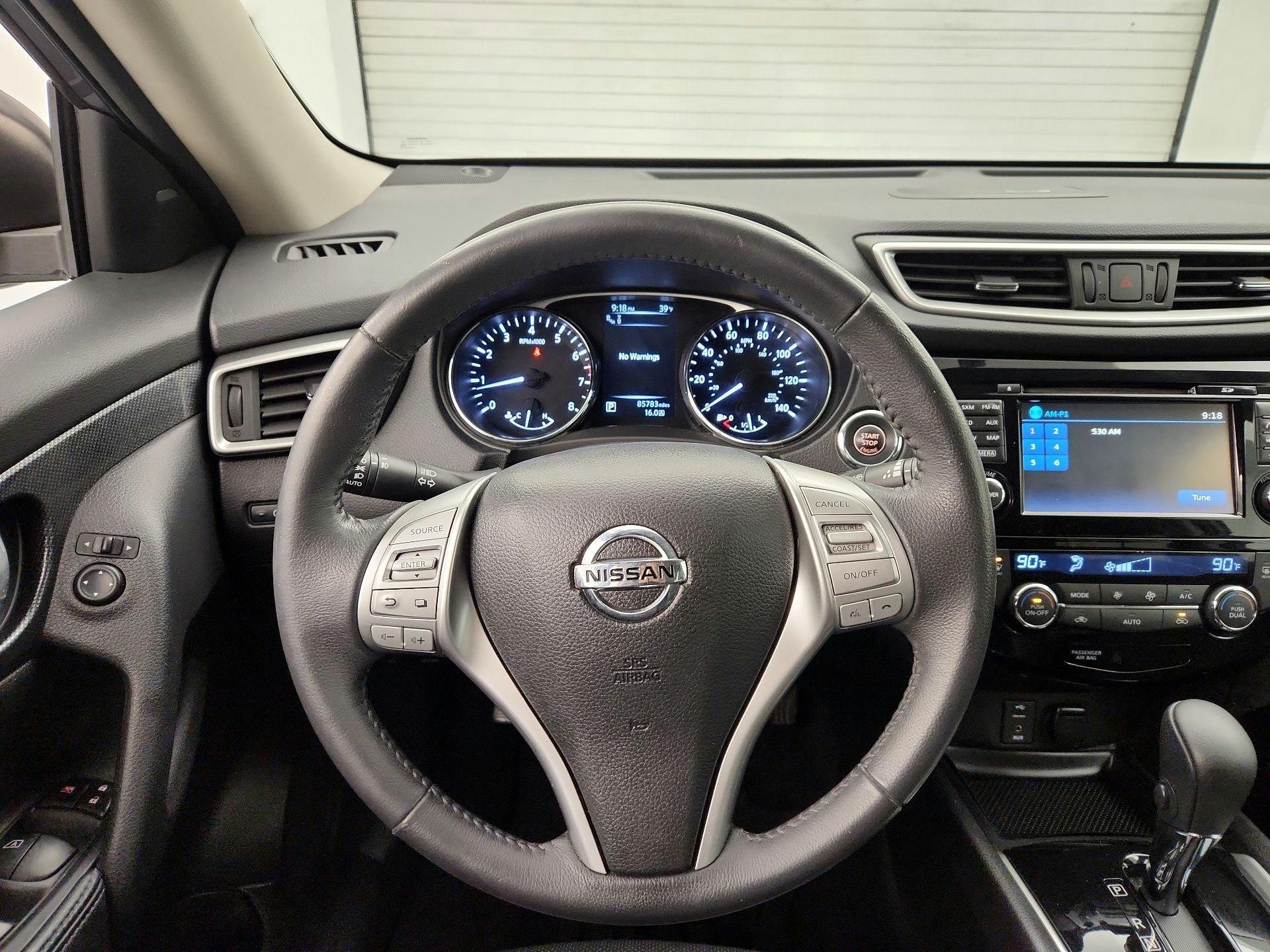 Thumbnail: 2015 Nissan Rogue - 10