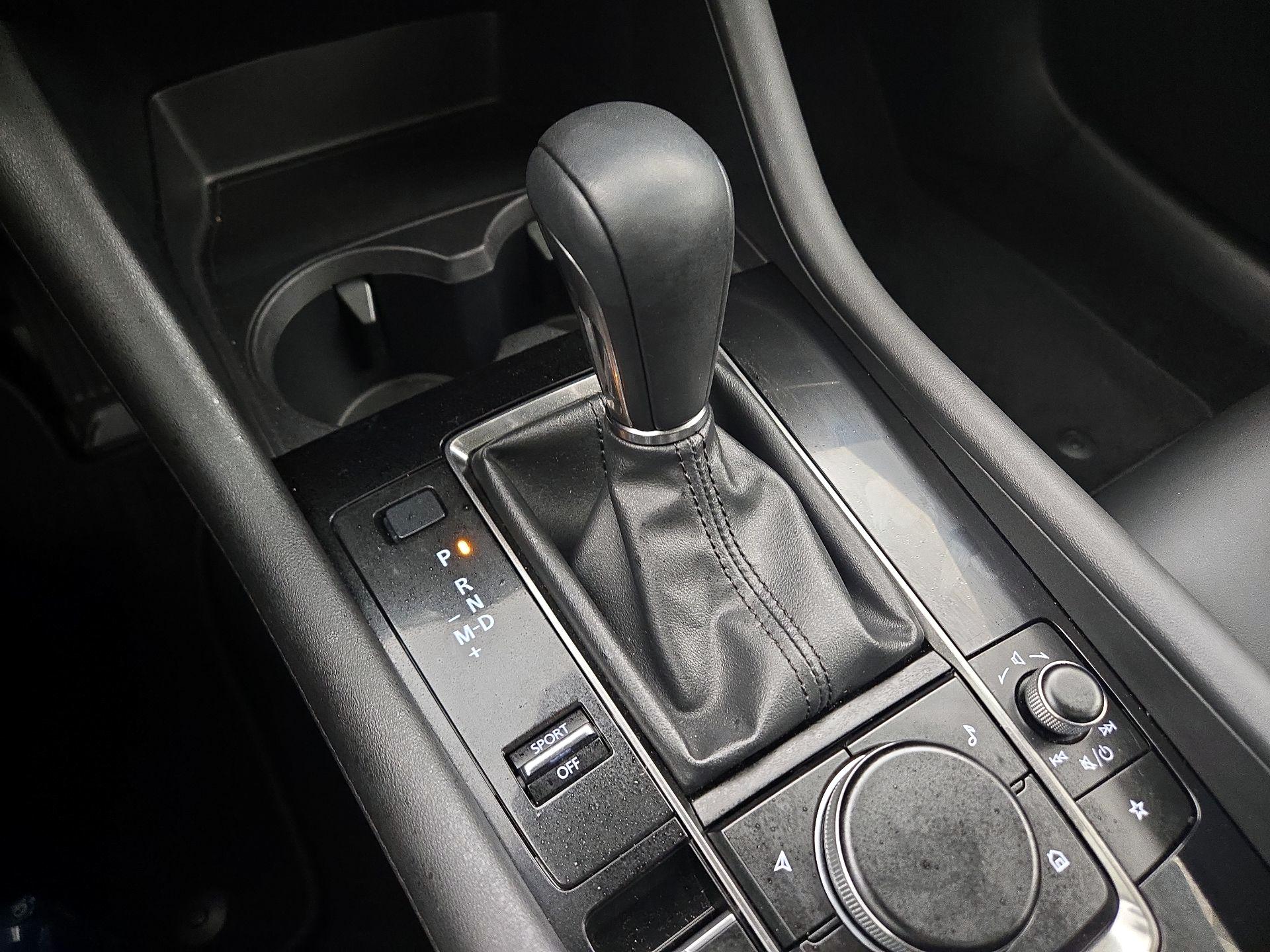 Thumbnail: 2021 Mazda Mazda3 - 17