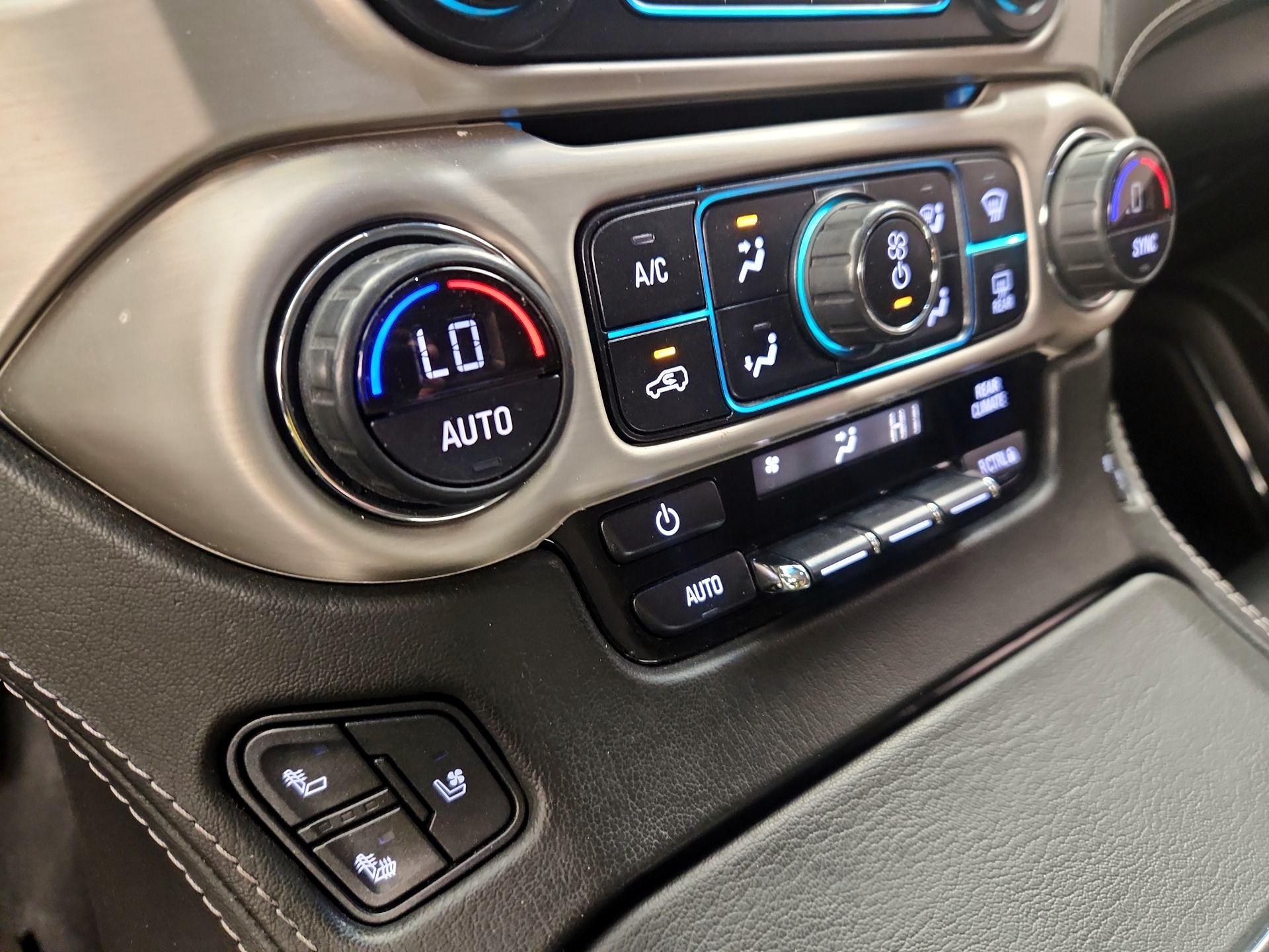 Thumbnail: 2019 GMC Yukon - 16