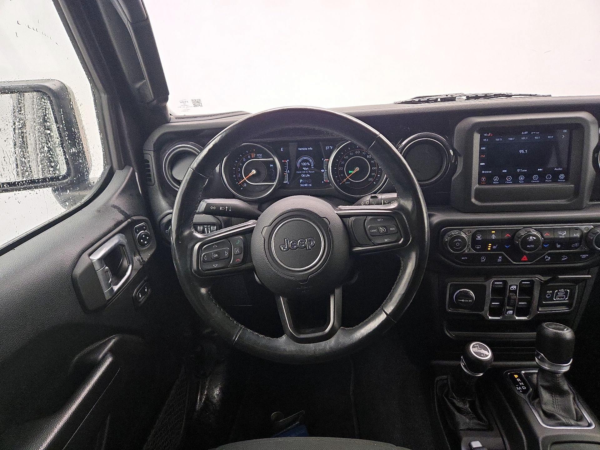 Thumbnail: 2021 Jeep Wrangler - 10