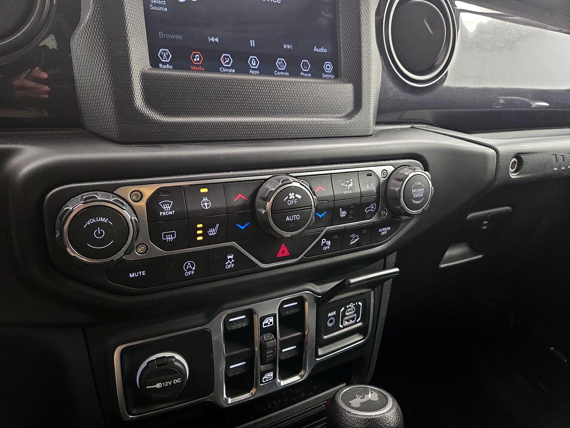 Thumbnail: 2021 Jeep Wrangler - 16