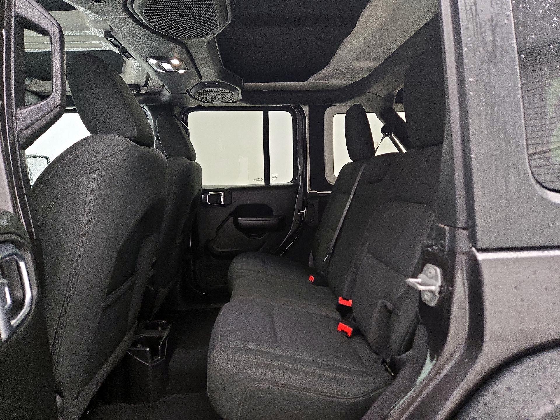 Thumbnail: 2021 Jeep Wrangler - 19