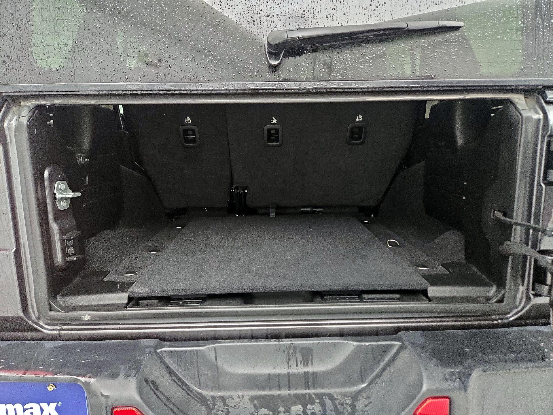 Thumbnail: 2021 Jeep Wrangler - 20