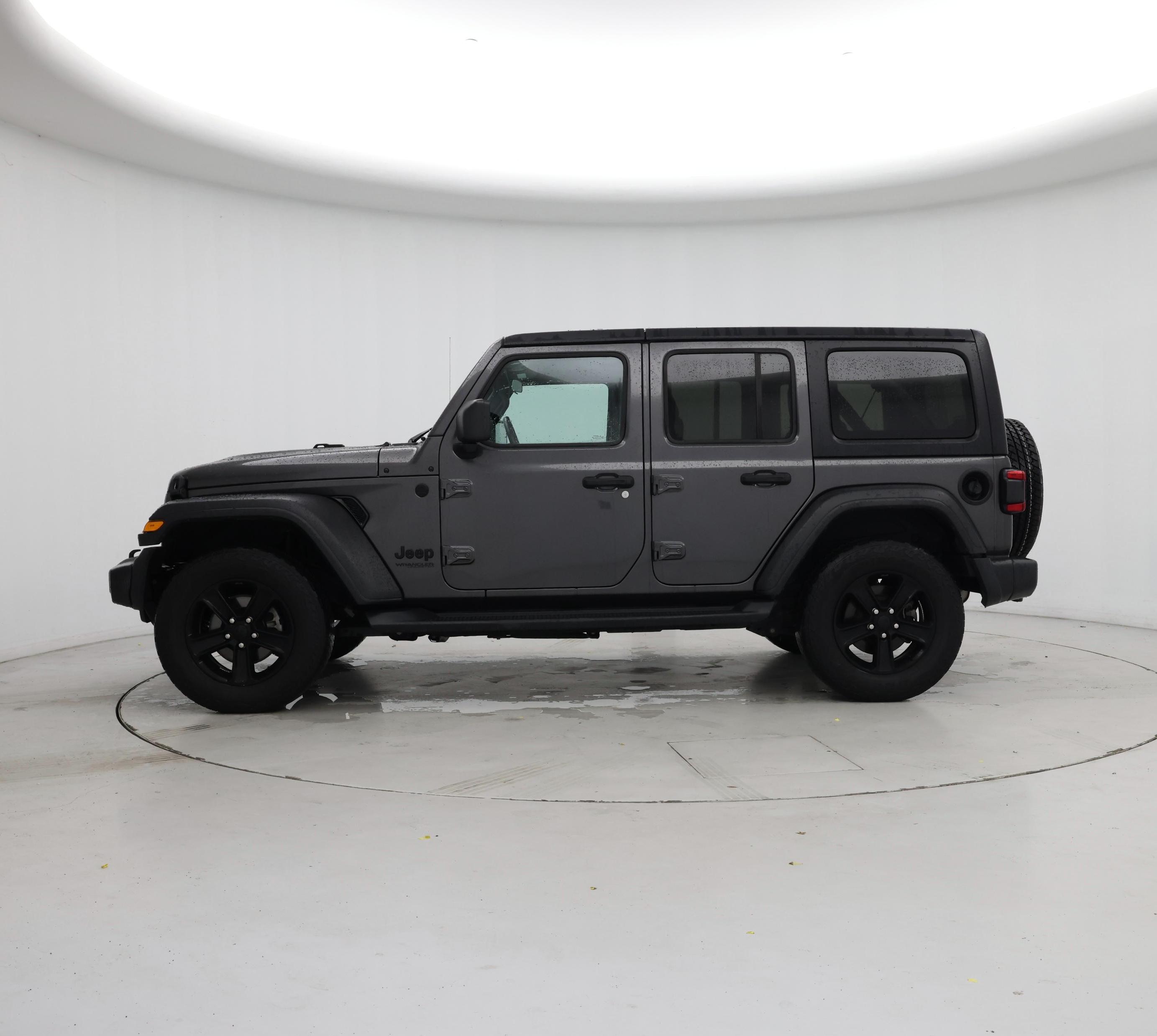 Thumbnail: 2021 Jeep Wrangler - 3