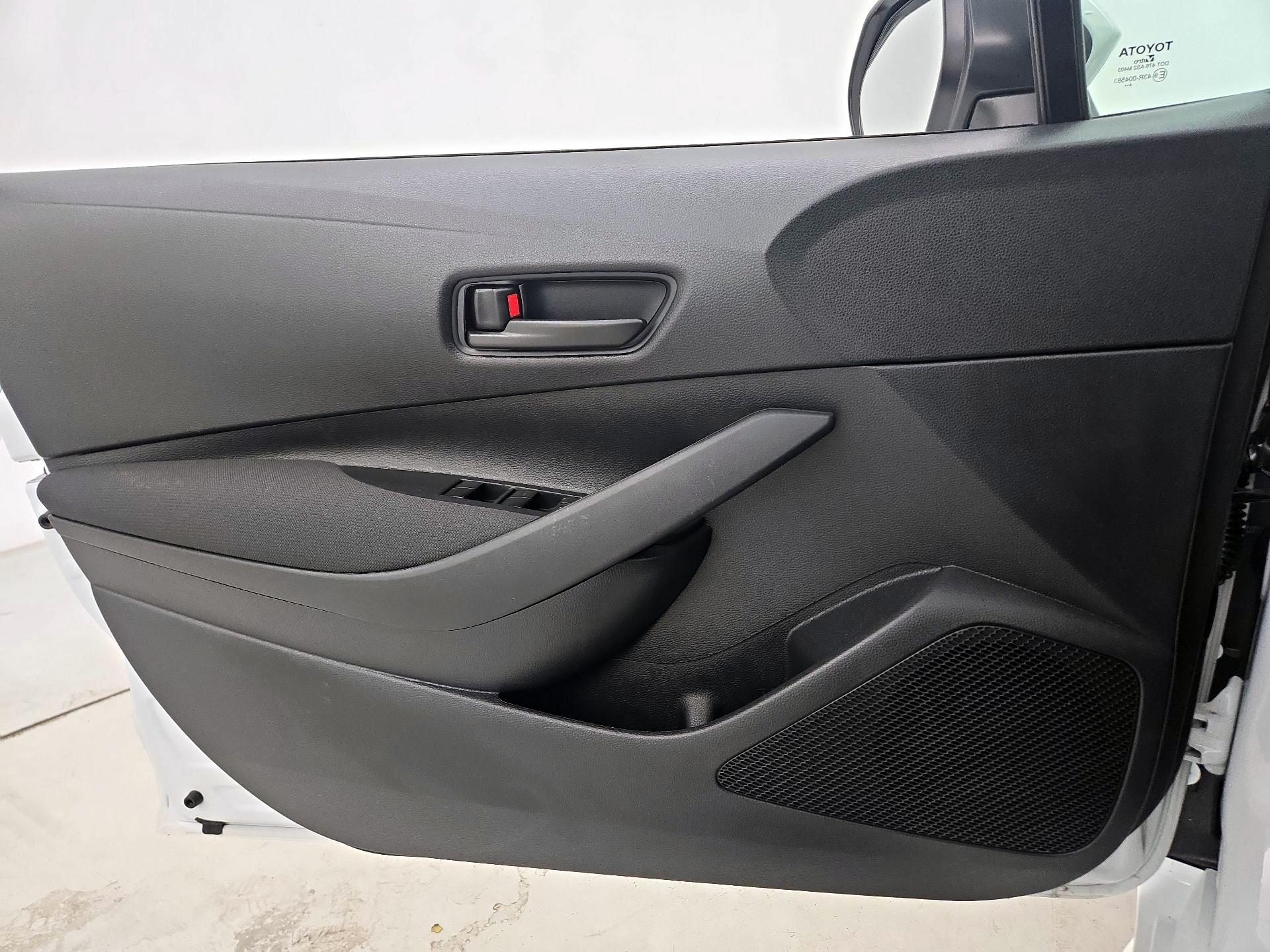 Thumbnail: 2025 Toyota Corolla - 12