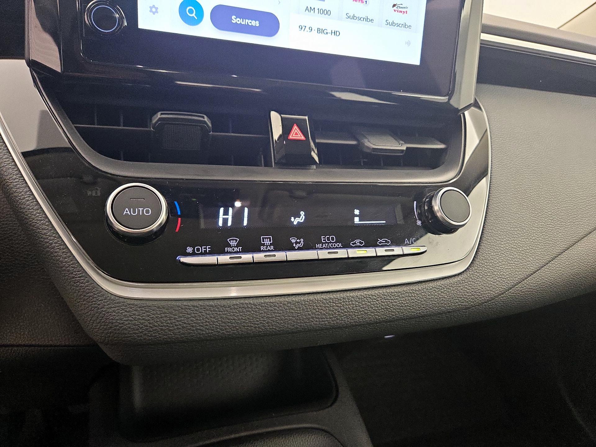 Thumbnail: 2025 Toyota Corolla - 16