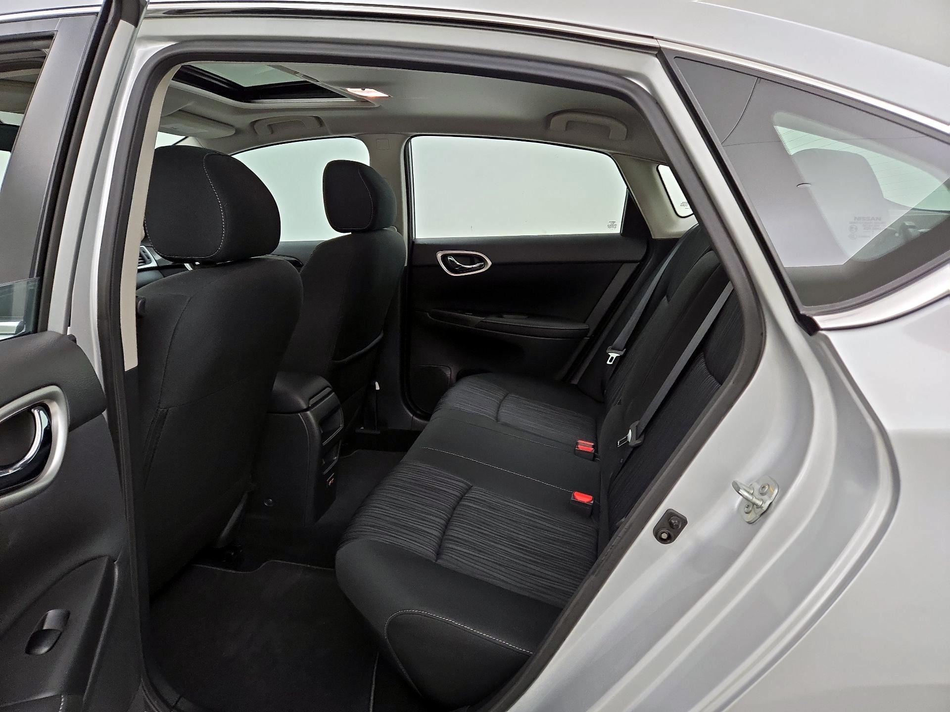 Thumbnail: 2019 Nissan Sentra - 20