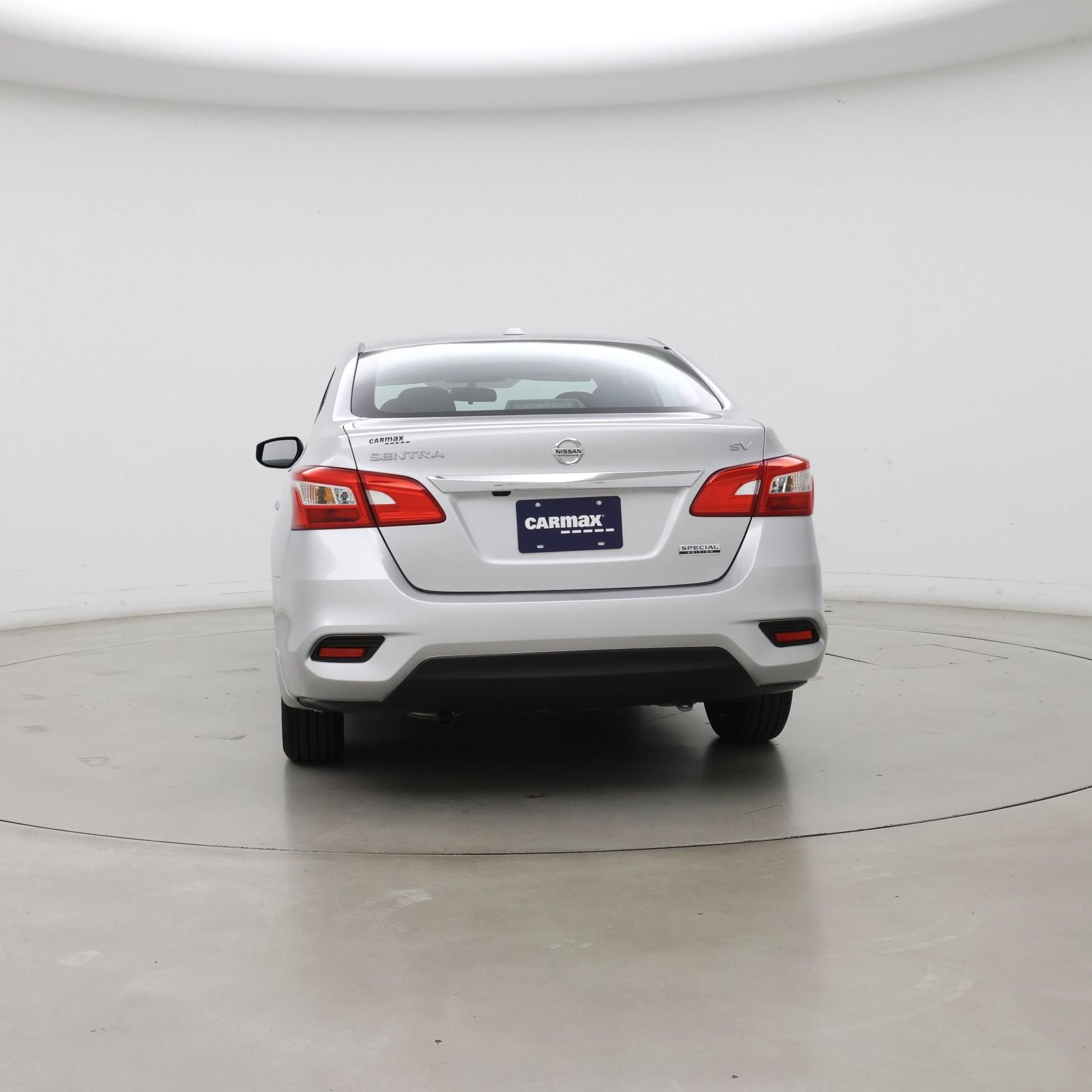 Thumbnail: 2019 Nissan Sentra - 6