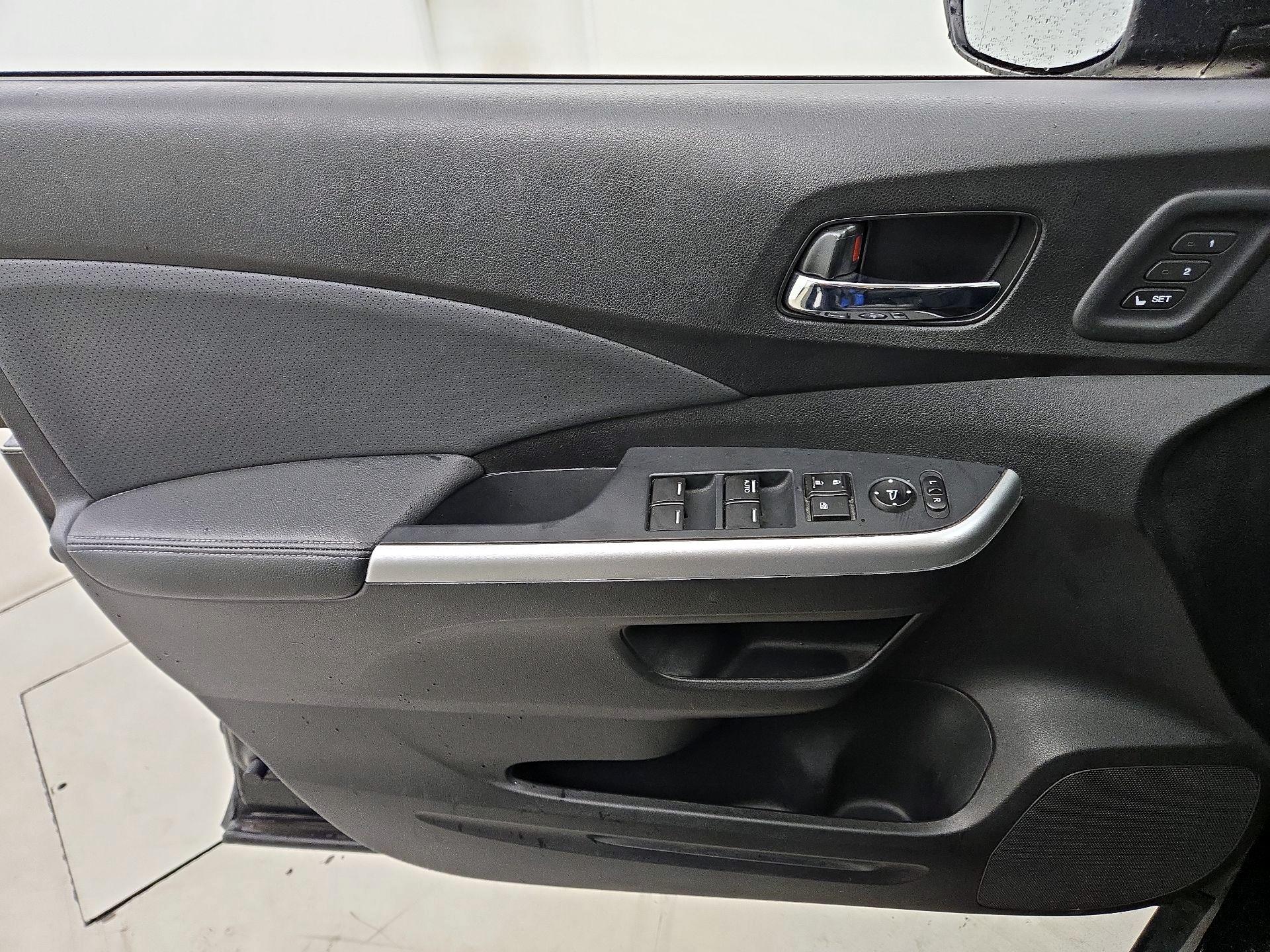 Thumbnail: 2016 Honda CR-V - 12