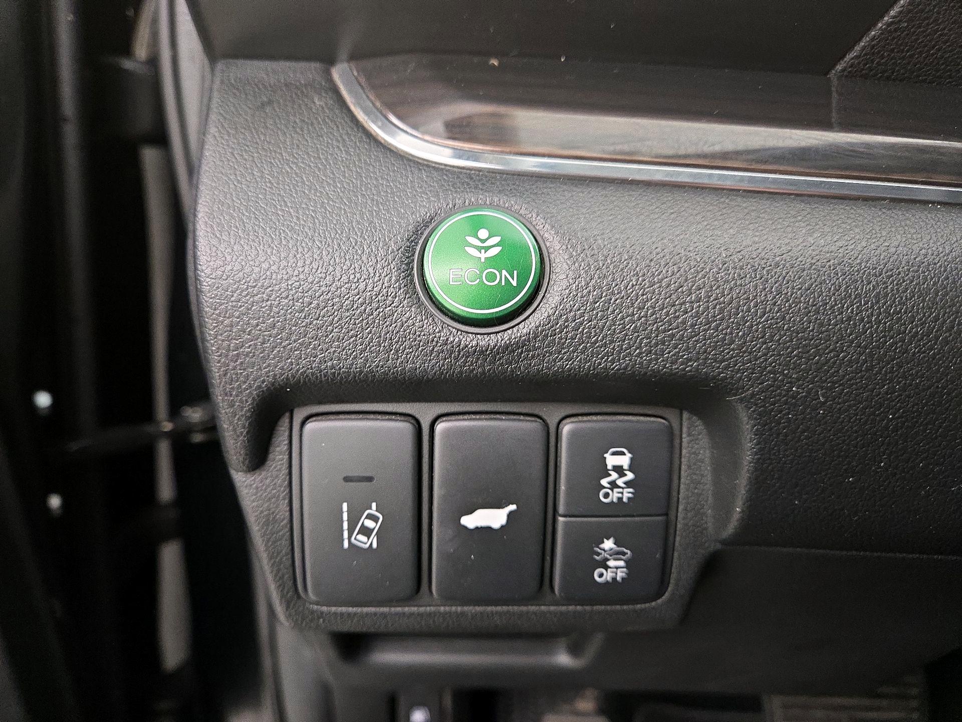 Thumbnail: 2016 Honda CR-V - 13