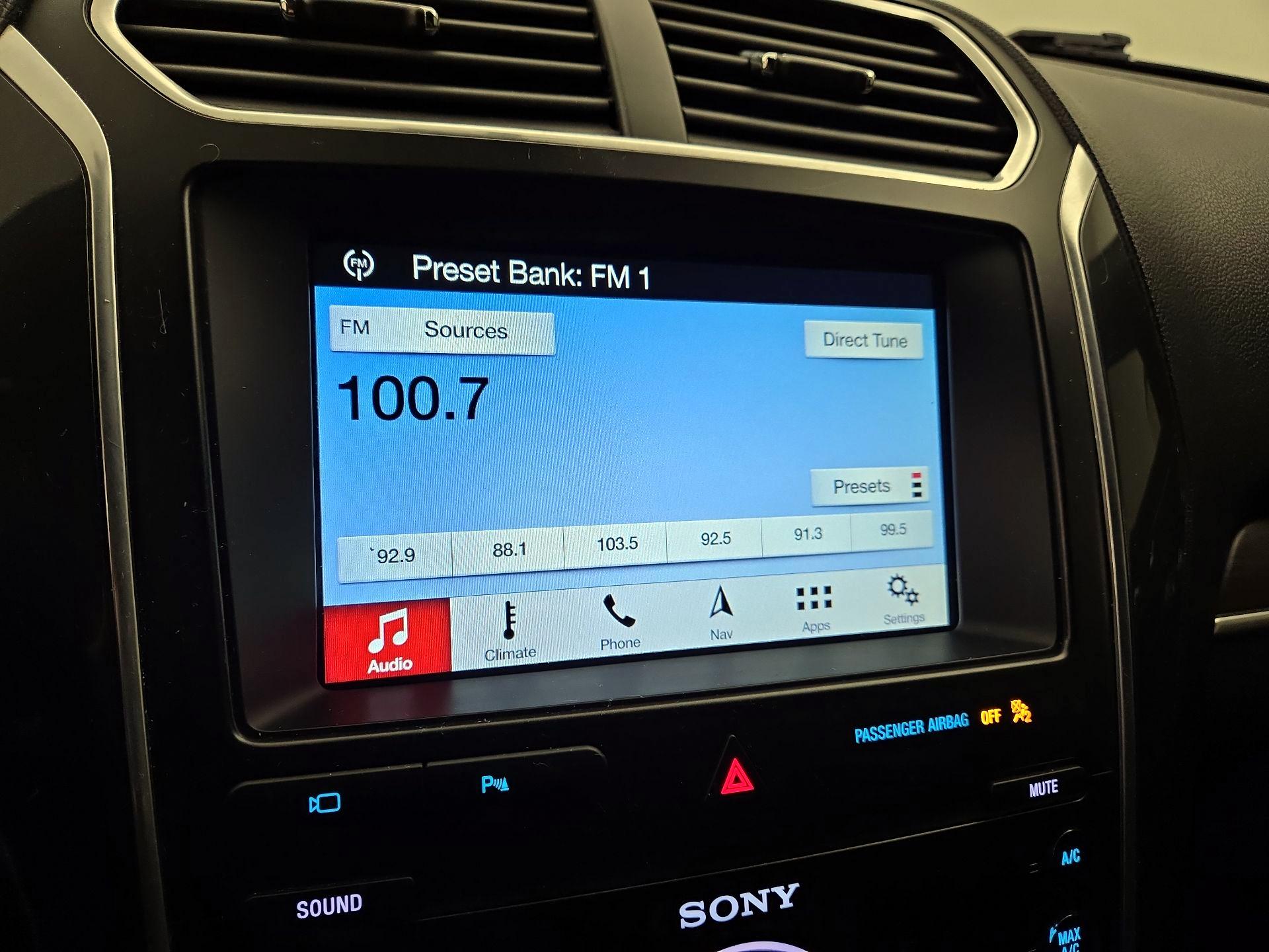 Thumbnail: 2019 Ford Explorer - 16