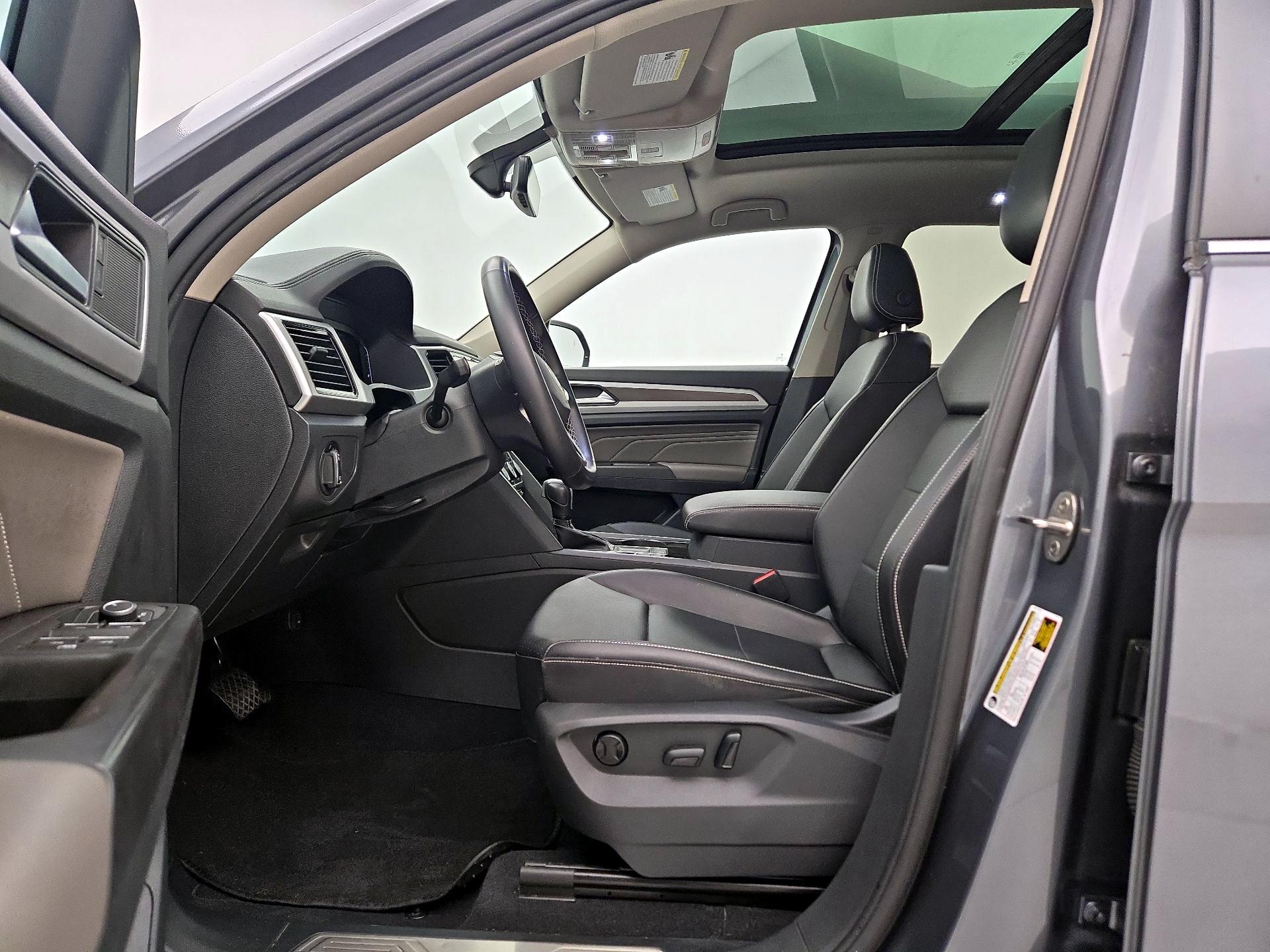 Thumbnail: 2022 Volkswagen Atlas - 11