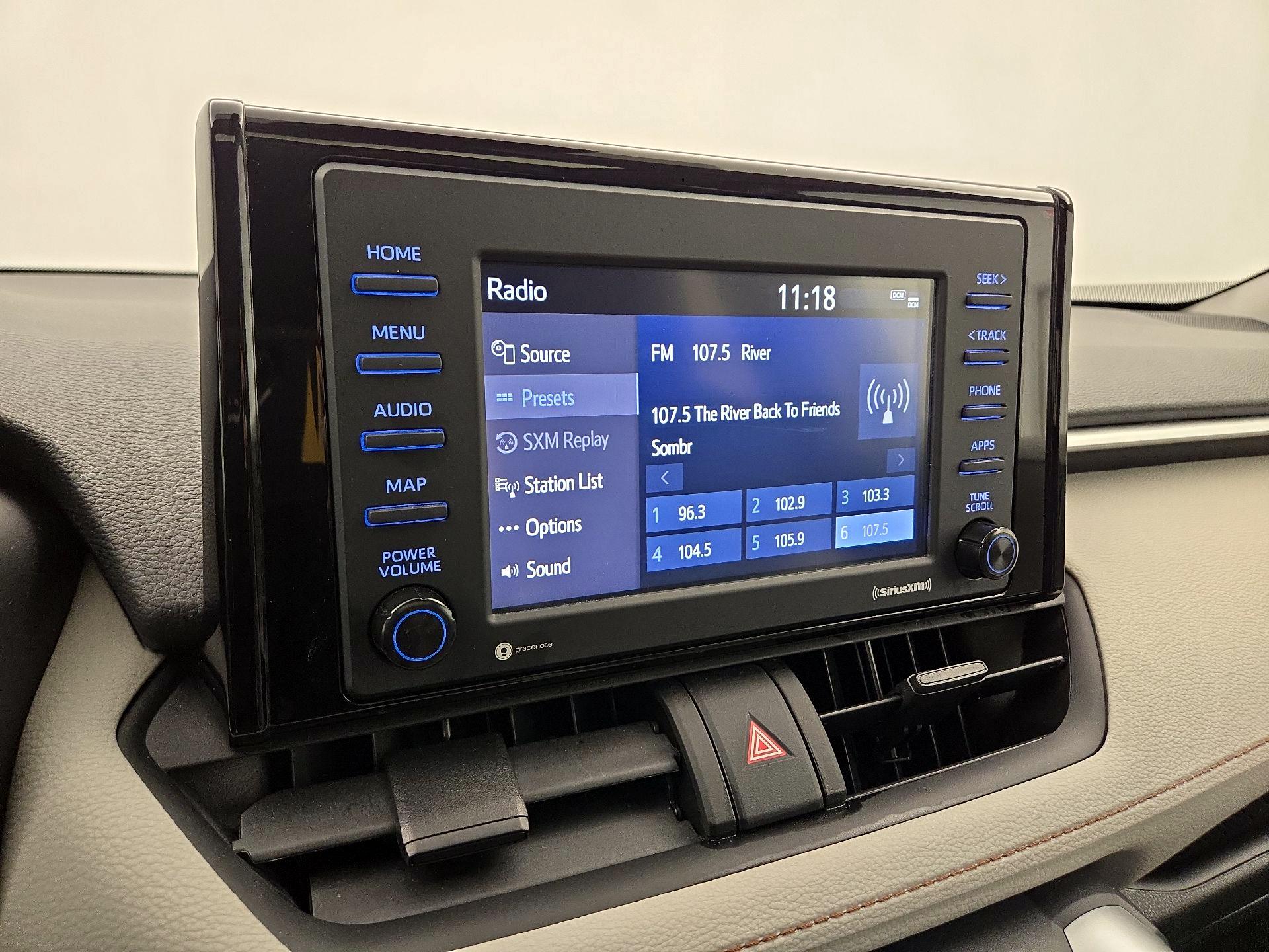 Thumbnail: 2021 Toyota RAV4 - 15