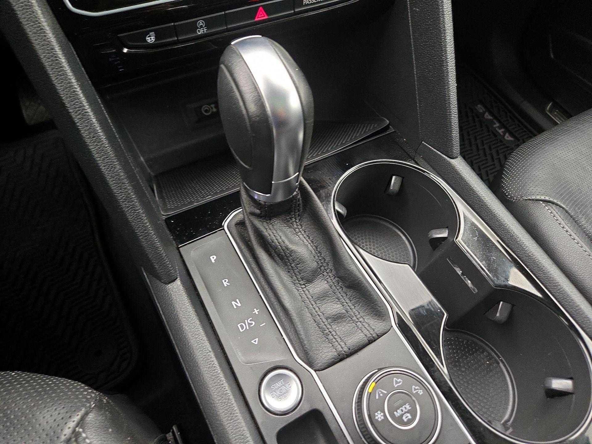 Thumbnail: 2018 Volkswagen Atlas - 18