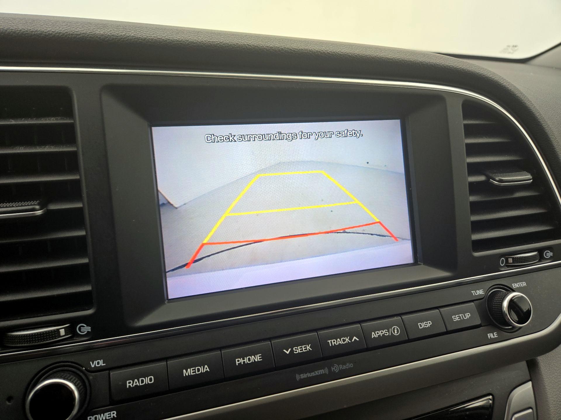 Thumbnail: 2017 Hyundai Elantra - 14