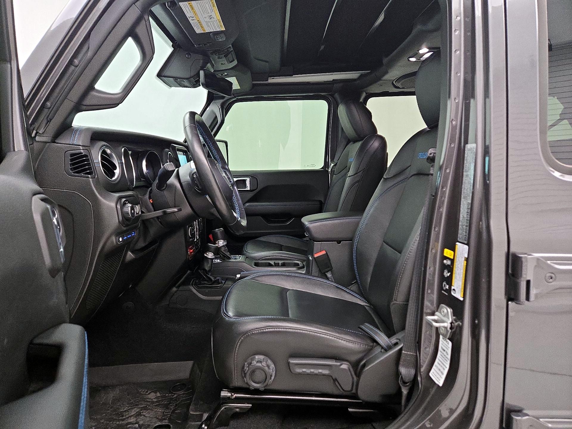 Thumbnail: 2021 Jeep Wrangler - 11