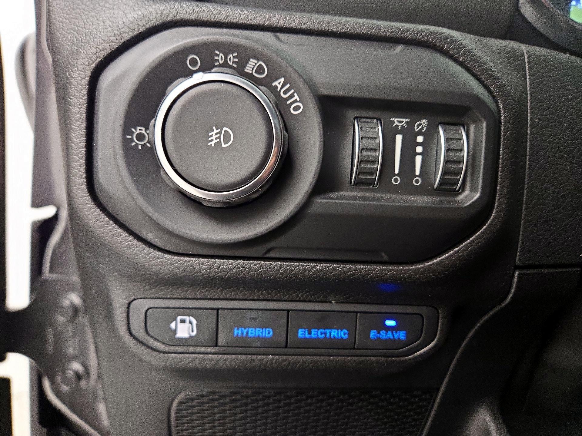 Thumbnail: 2021 Jeep Wrangler - 13