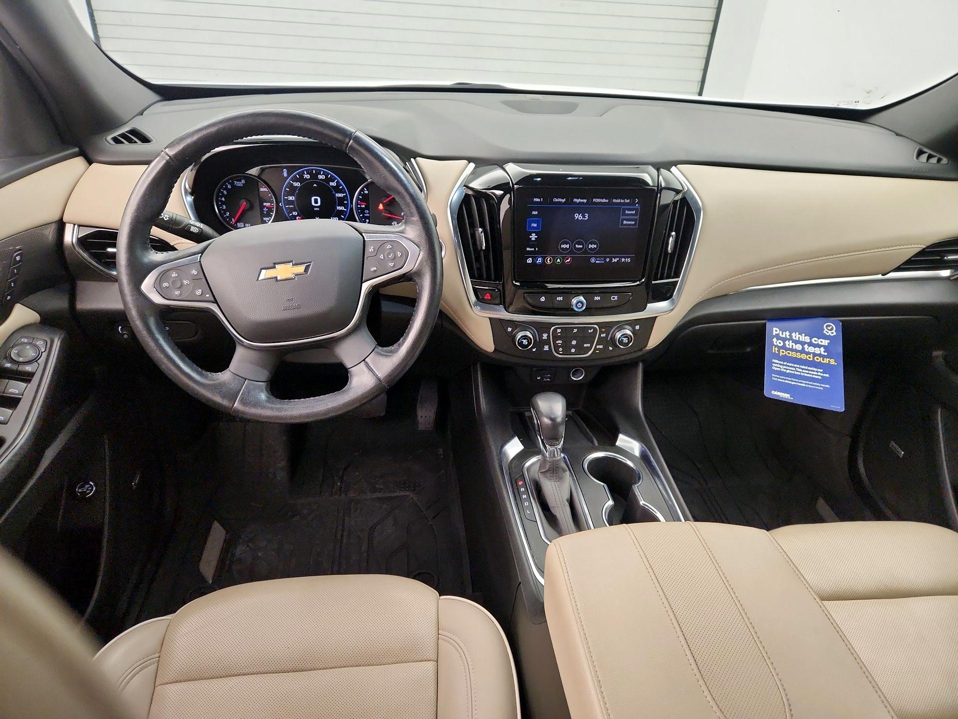 Thumbnail: 2022 Chevrolet Traverse - 9