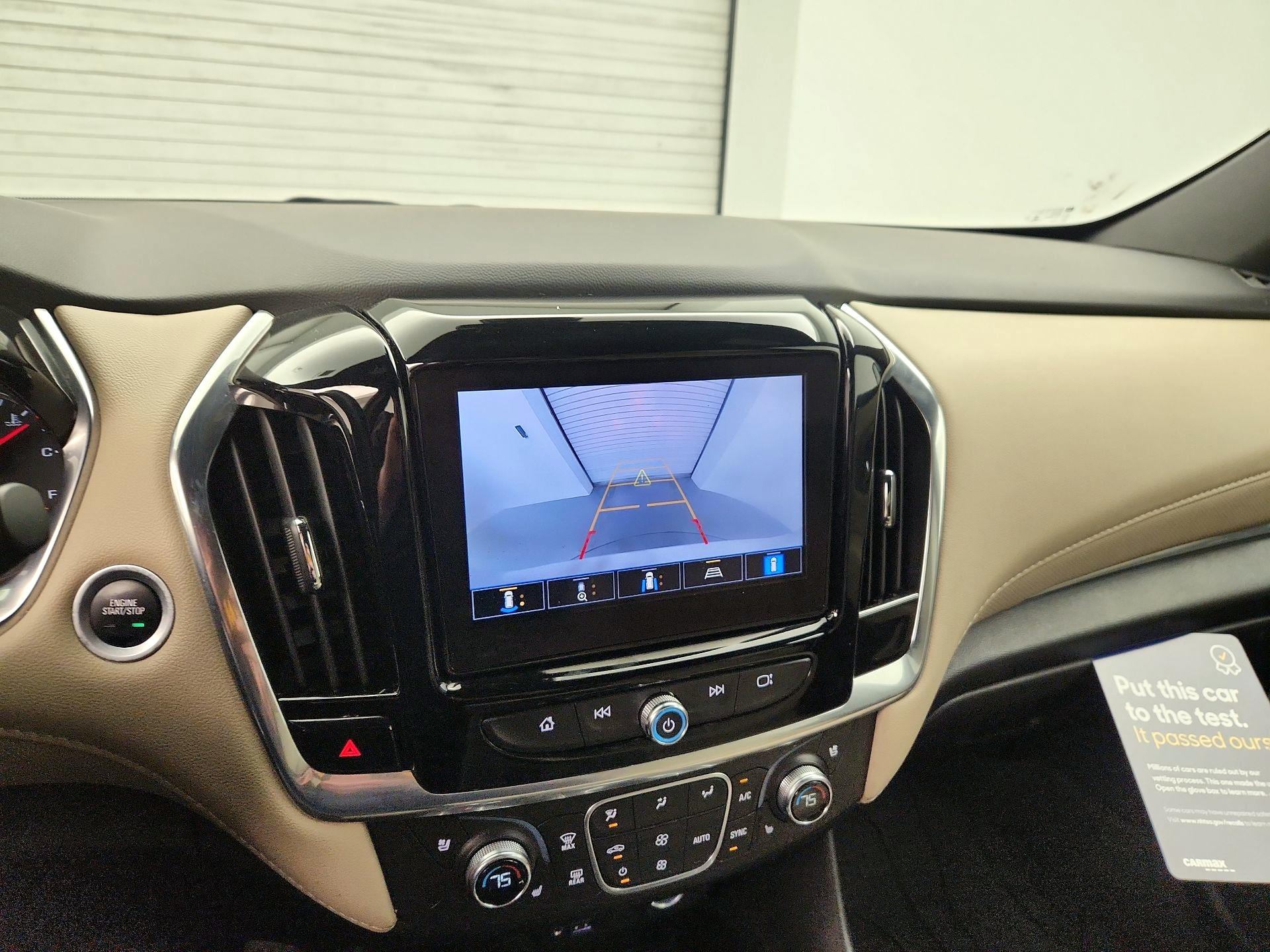 Thumbnail: 2022 Chevrolet Traverse - 14