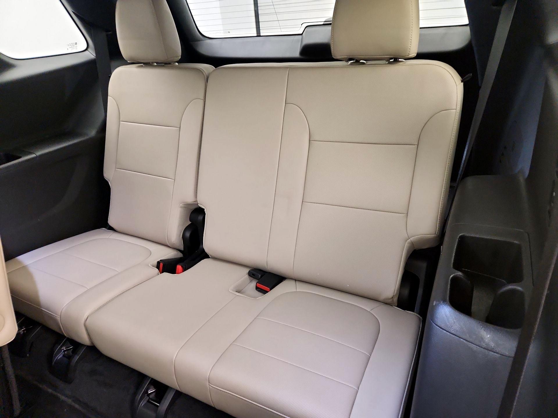 Thumbnail: 2022 Chevrolet Traverse - 20