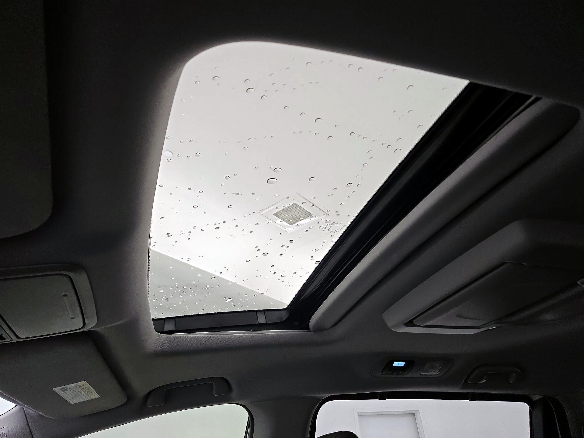 Thumbnail: 2019 Honda Odyssey - 19