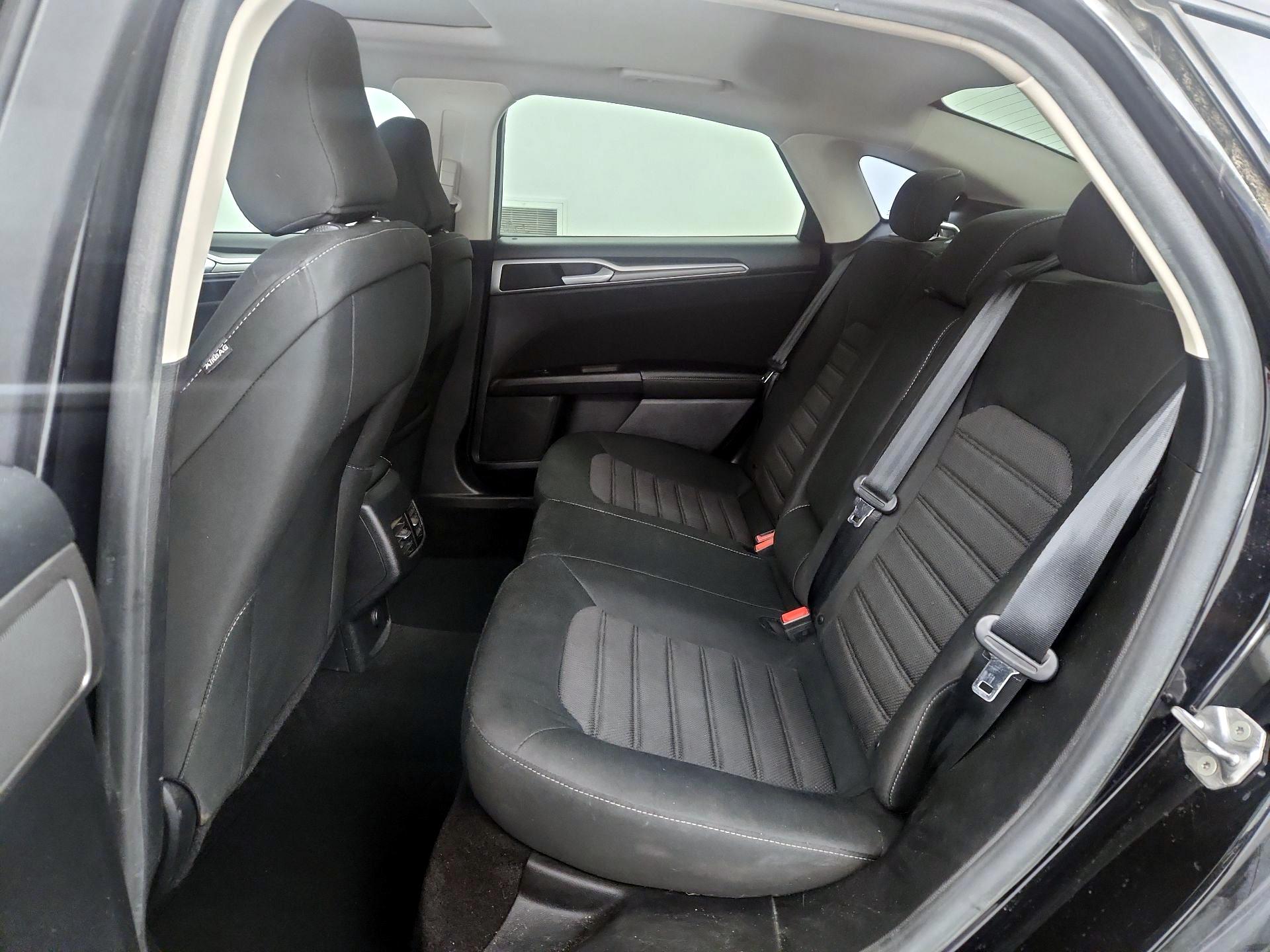 Thumbnail: 2020 Ford Fusion - 20