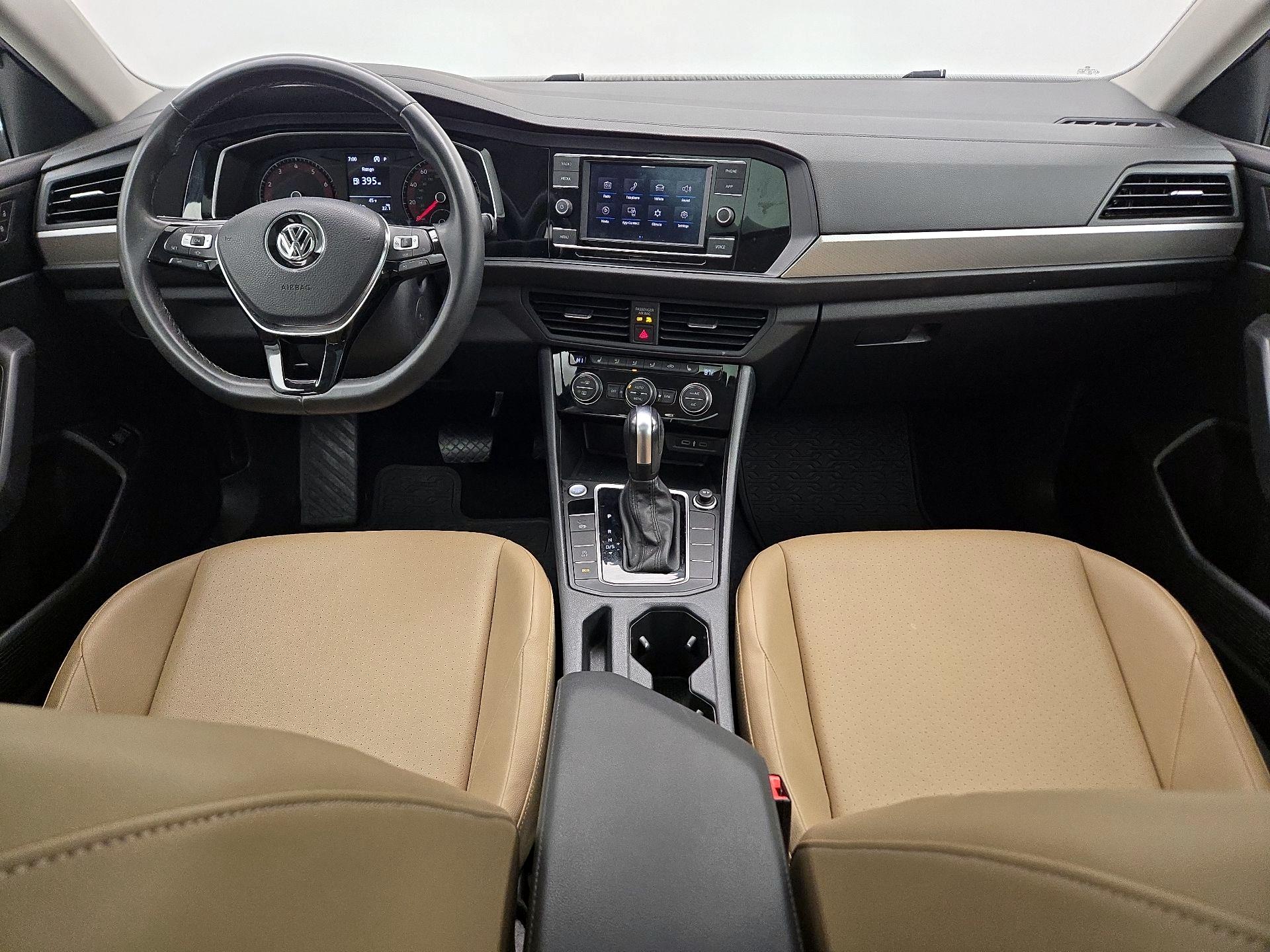 Thumbnail: 2020 Volkswagen Jetta - 9