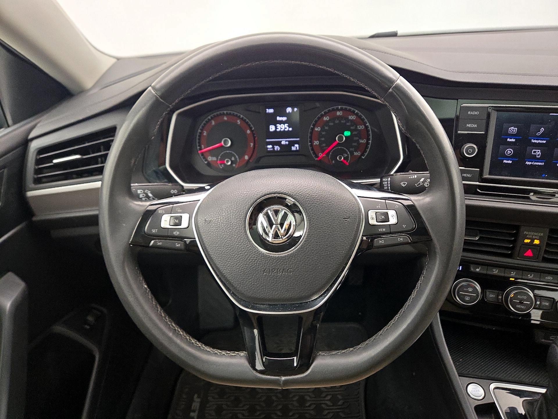 Thumbnail: 2020 Volkswagen Jetta - 10