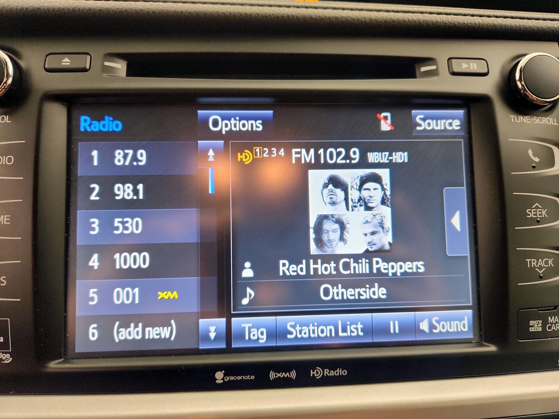 Thumbnail: 2017 Toyota Highlander - 15