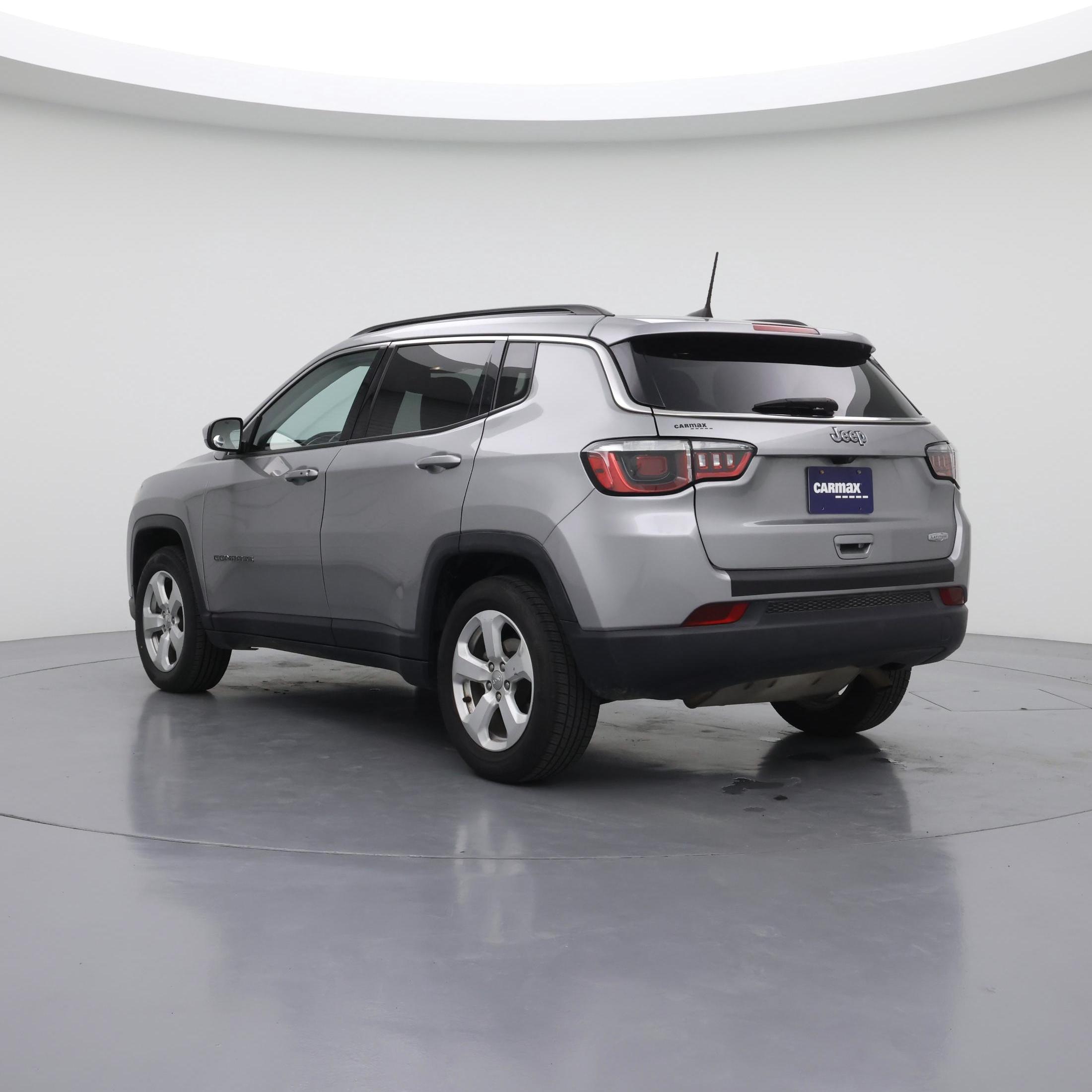 Thumbnail: 2019 Jeep Compass - 2