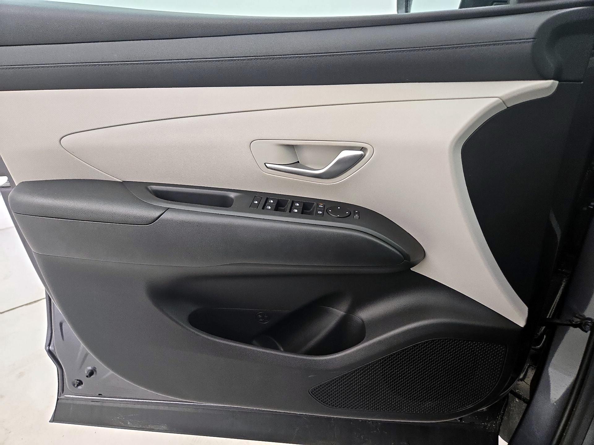 Thumbnail: 2025 Hyundai Tucson - 12