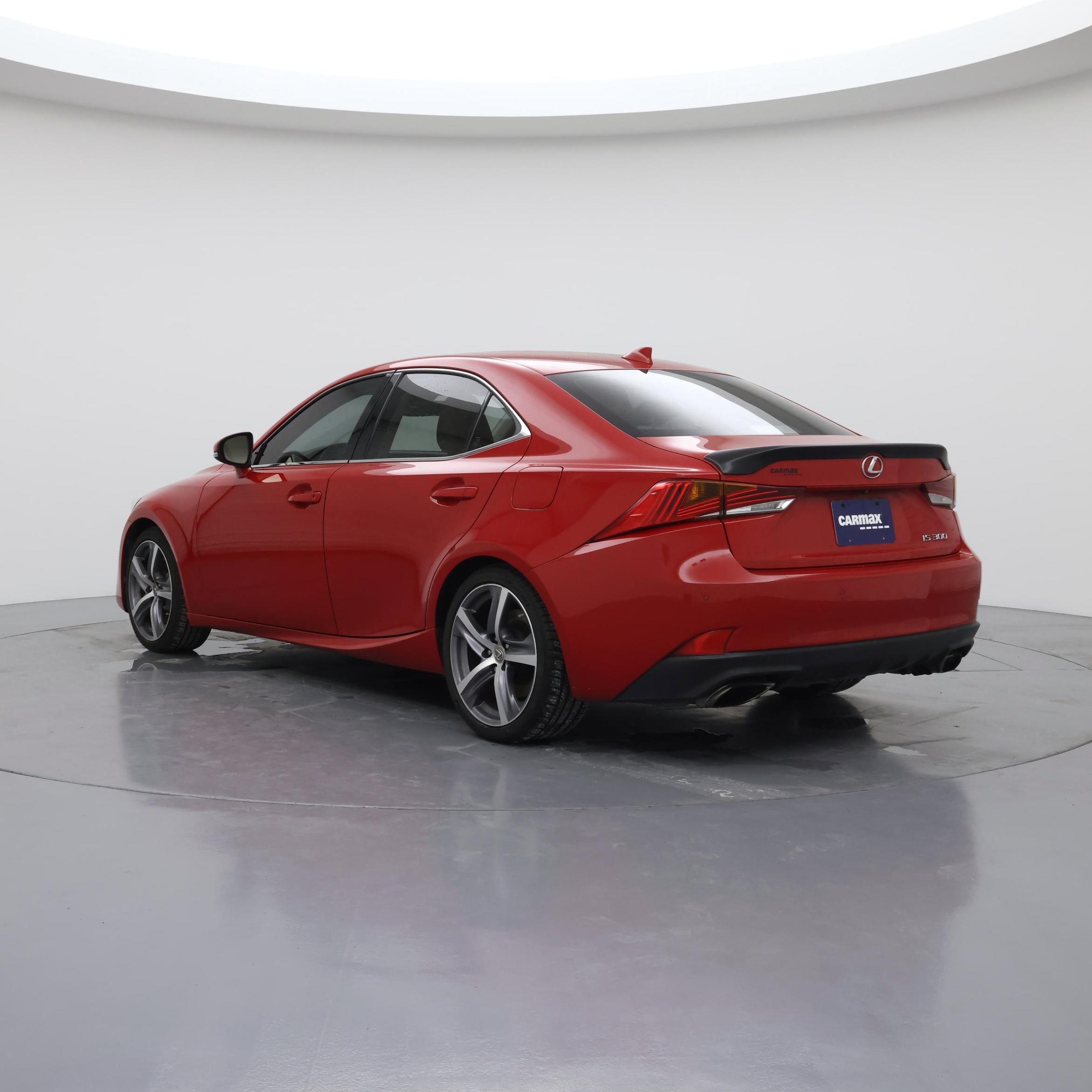 Thumbnail: 2018 Lexus IS - 2