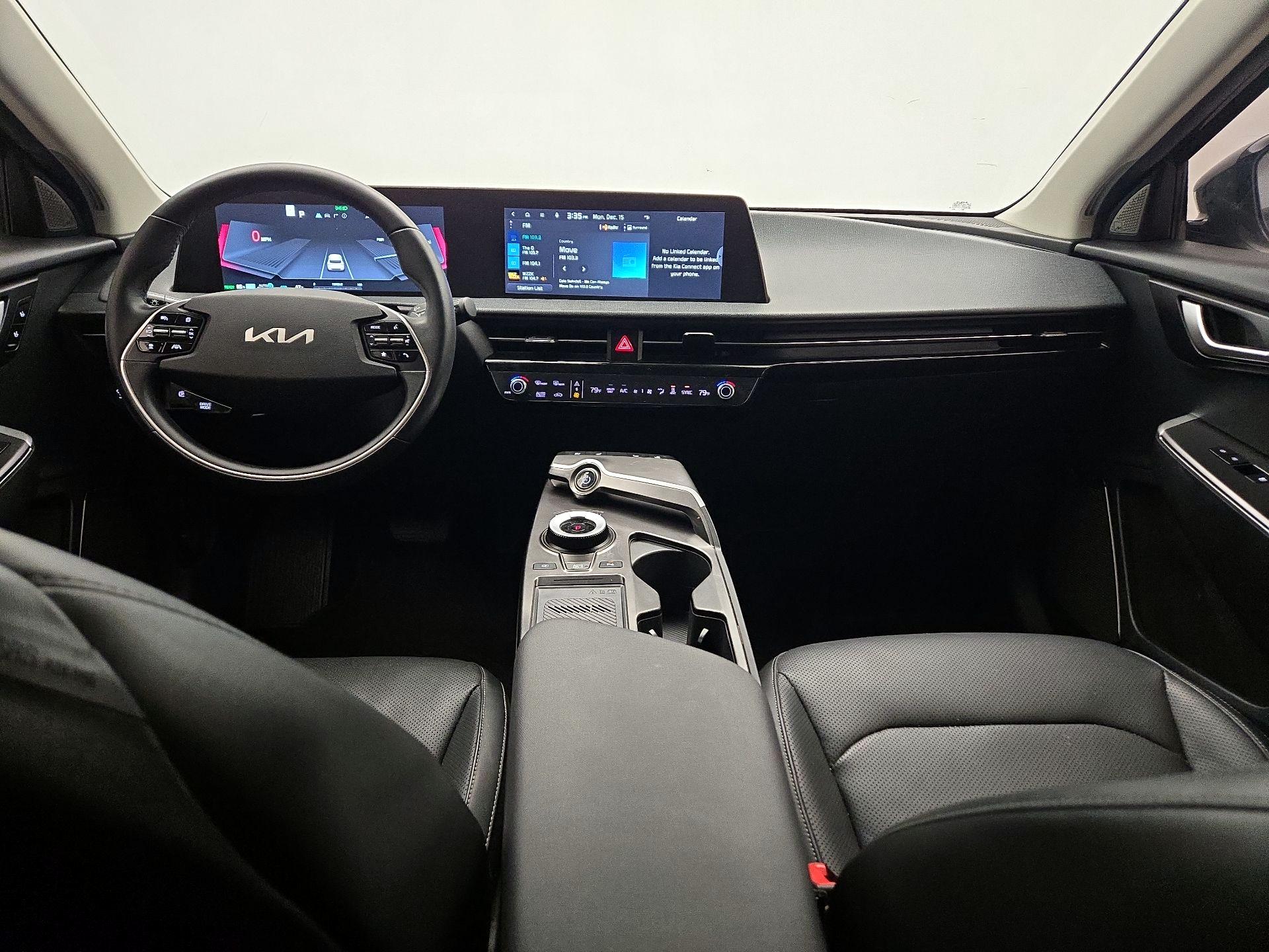 Thumbnail: 2022 Kia EV6 - 9