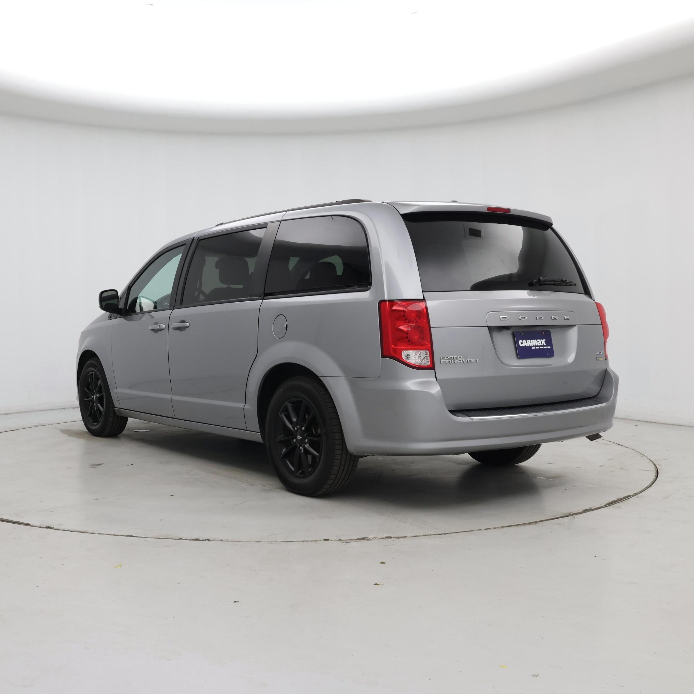 Thumbnail: 2019 Dodge Grand Caravan - 2