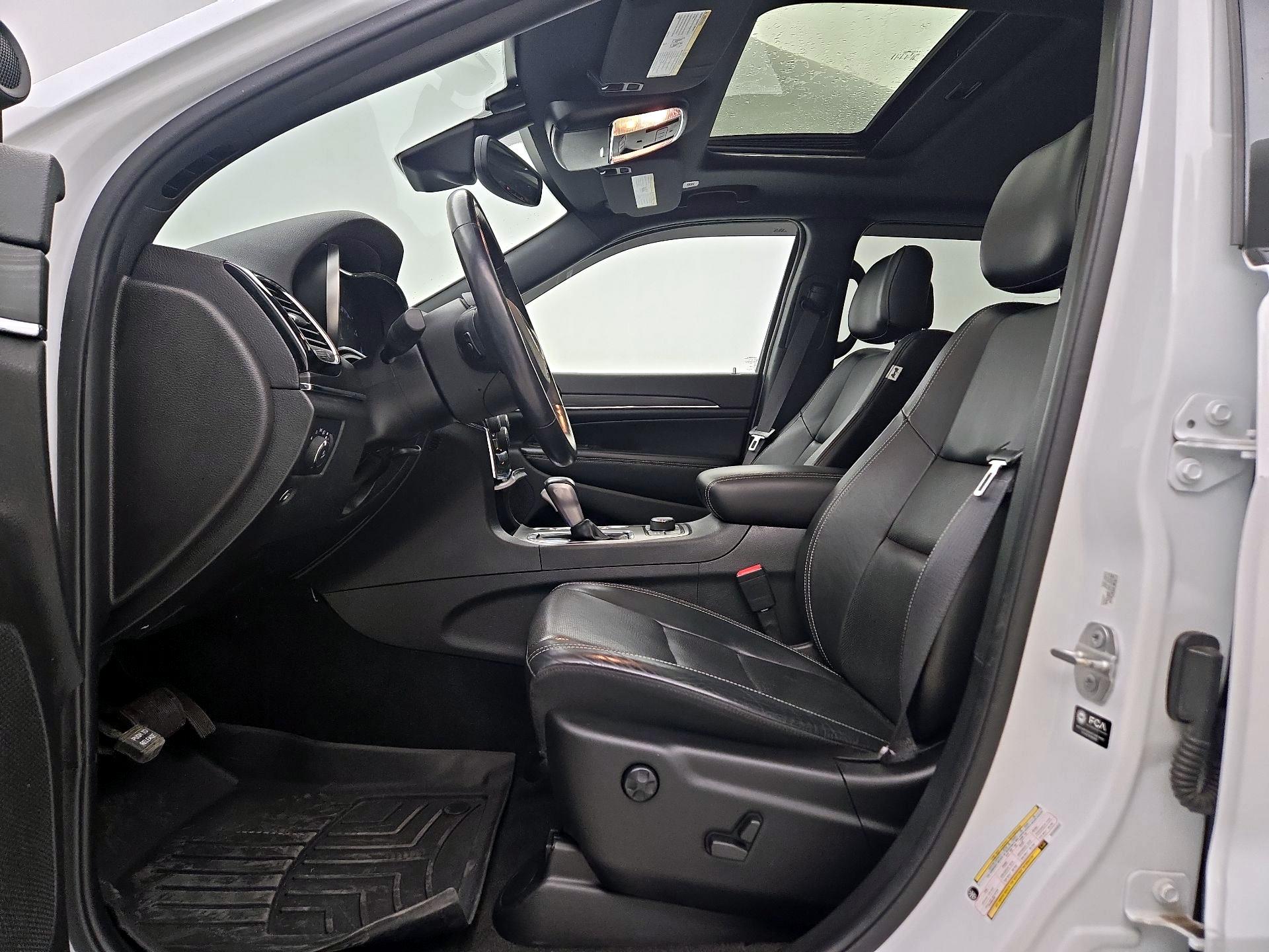 Thumbnail: 2021 Jeep Grand Cherokee - 11