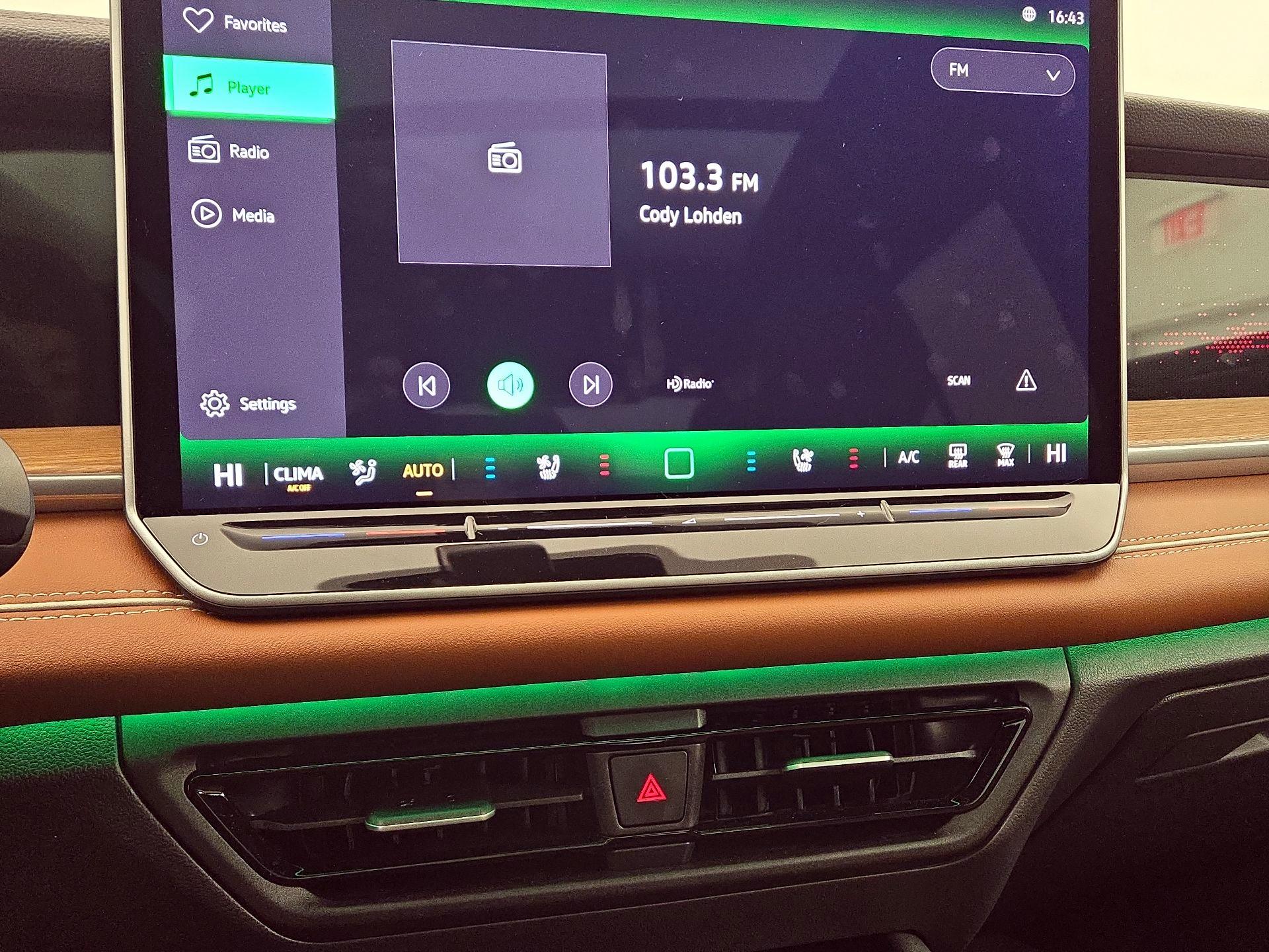 Thumbnail: 2026 Volkswagen Tiguan - 16