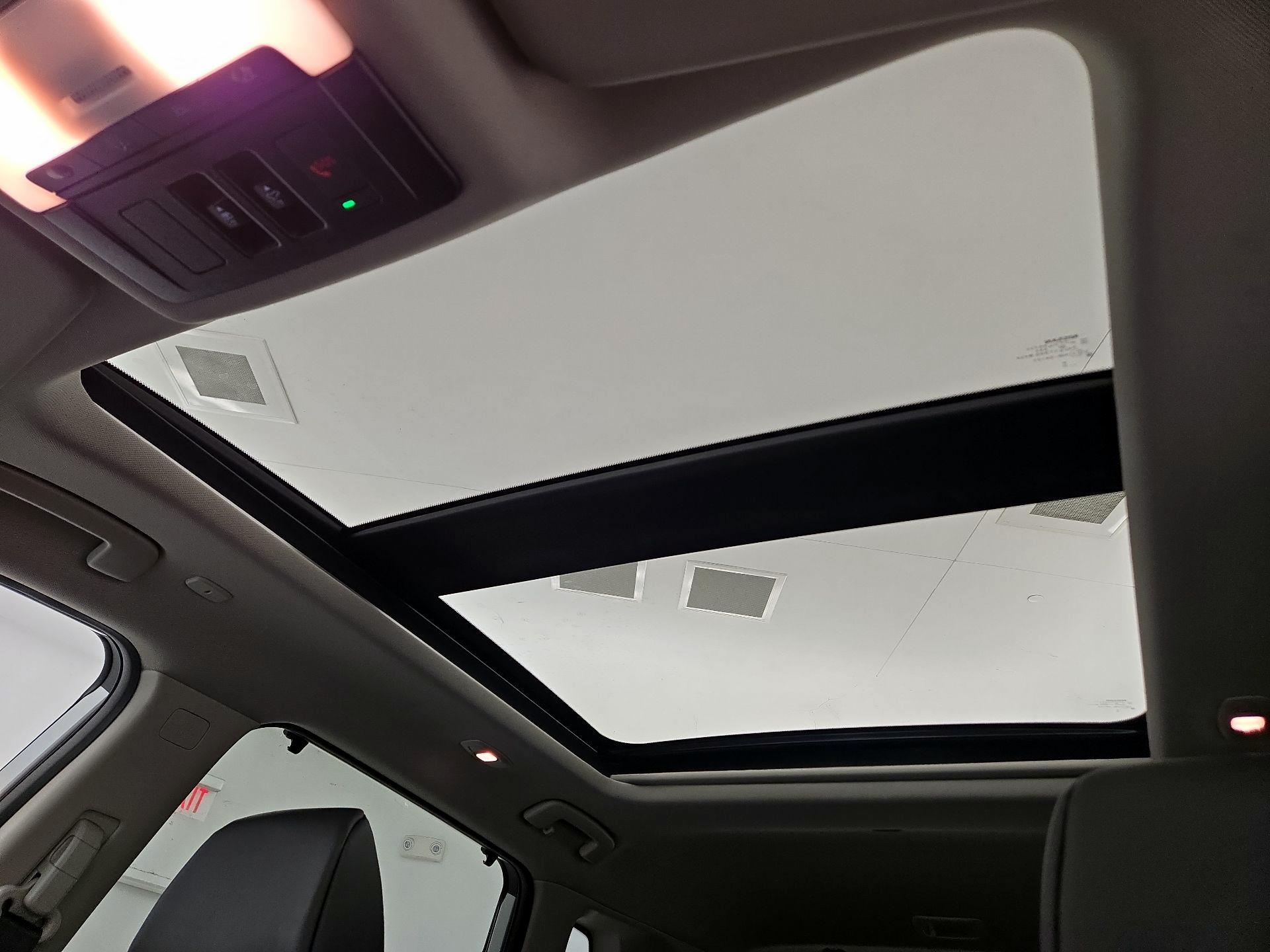 Thumbnail: 2023 Nissan Rogue - 19