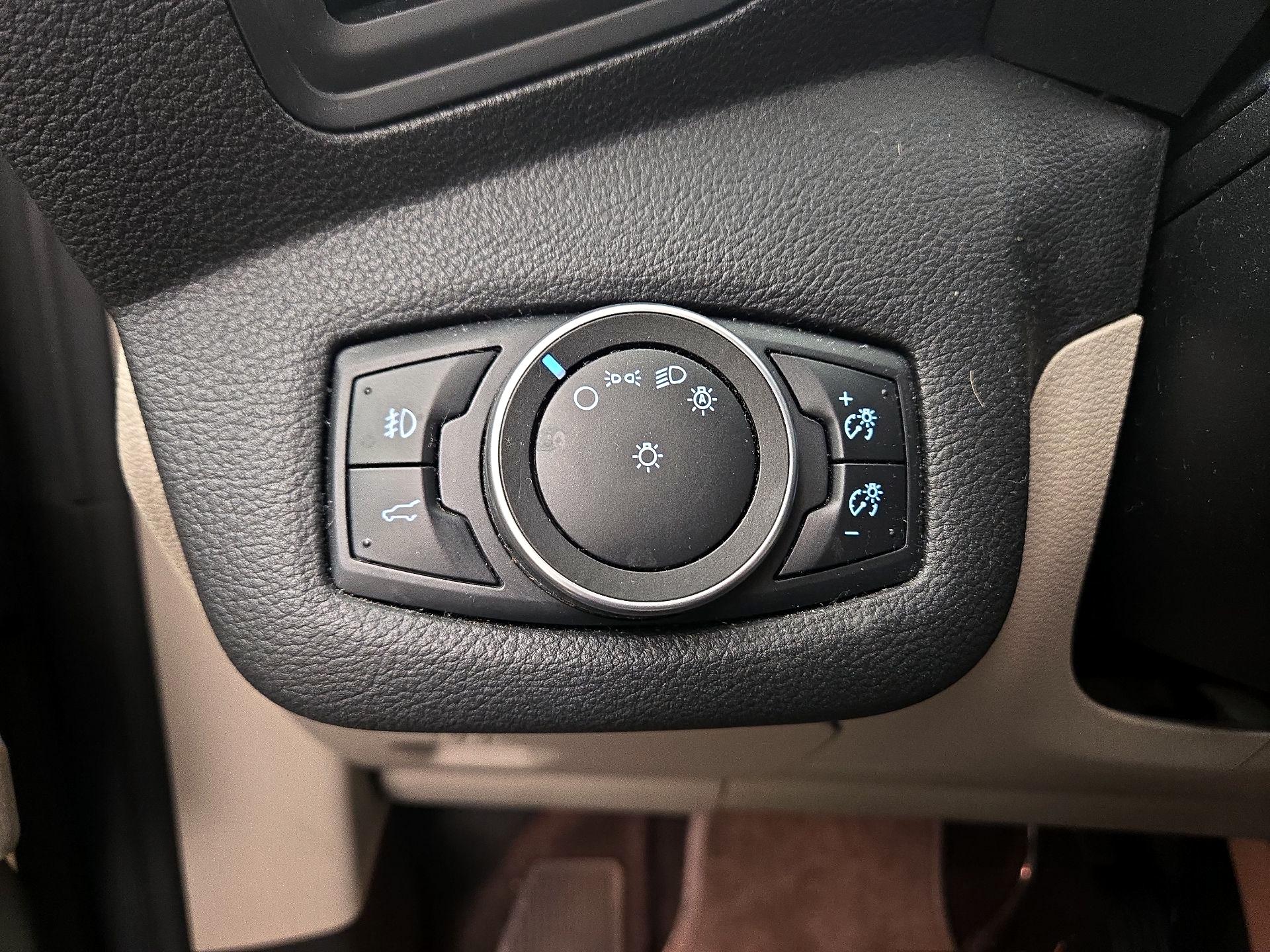 Thumbnail: 2017 Ford Escape - 13