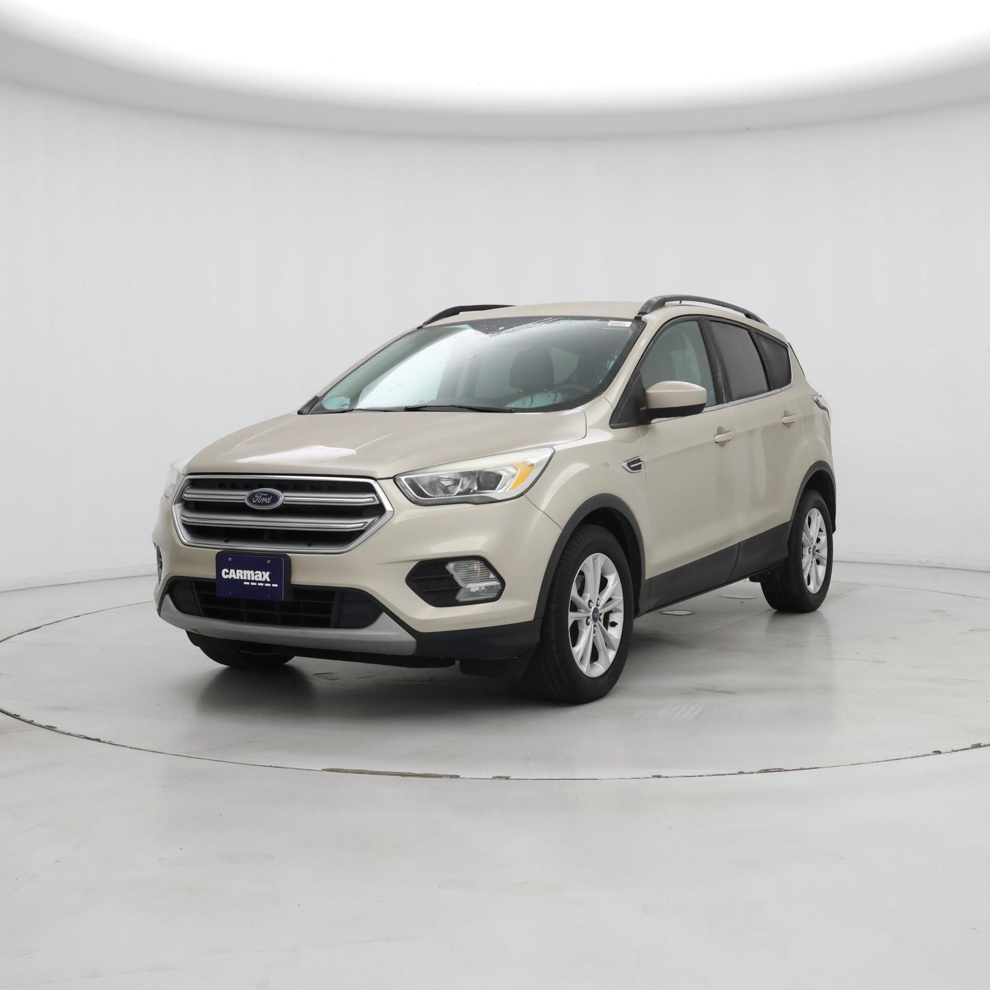 Thumbnail: 2017 Ford Escape - 4