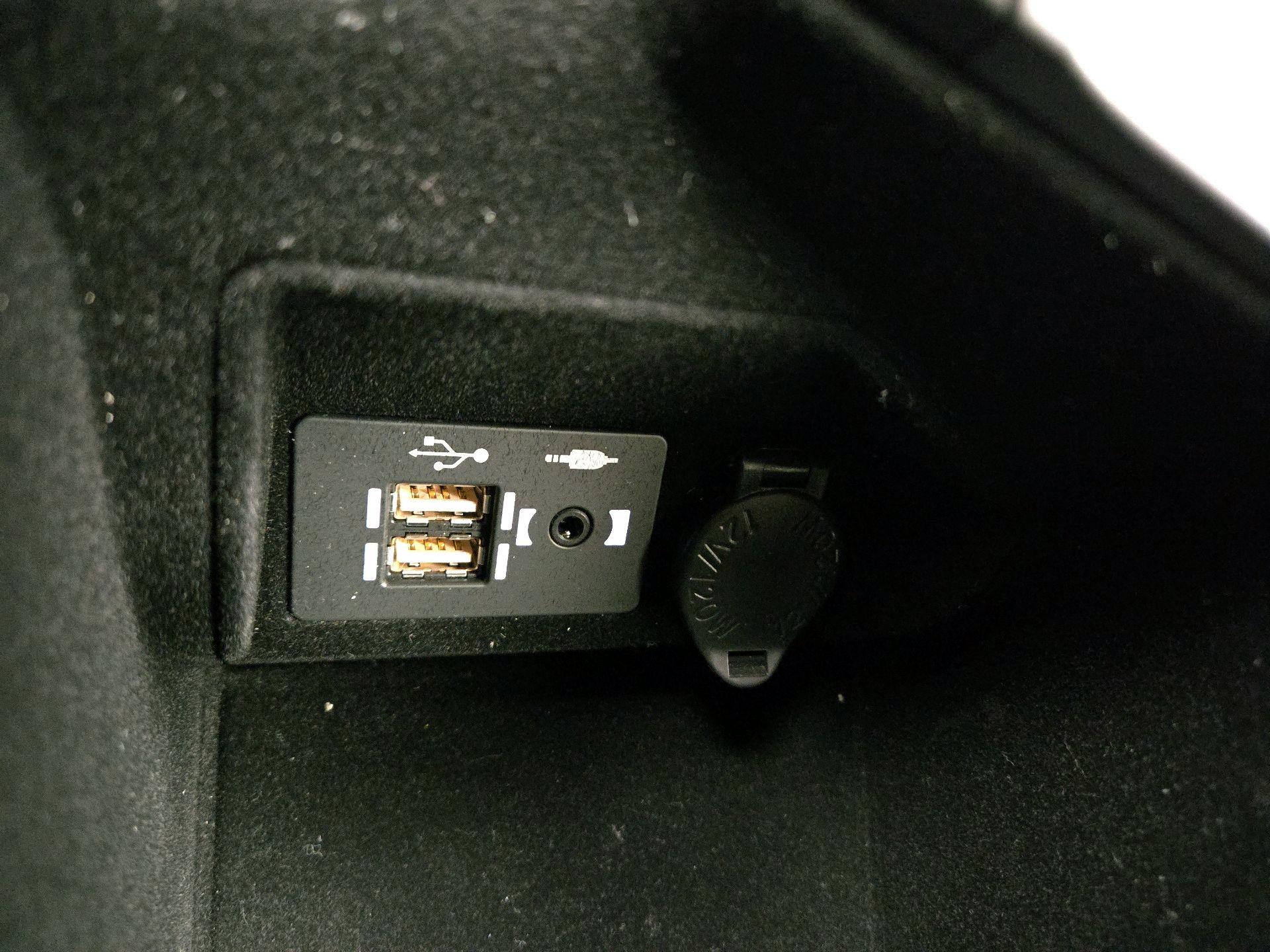 Thumbnail: 2025 Lexus IS - 18