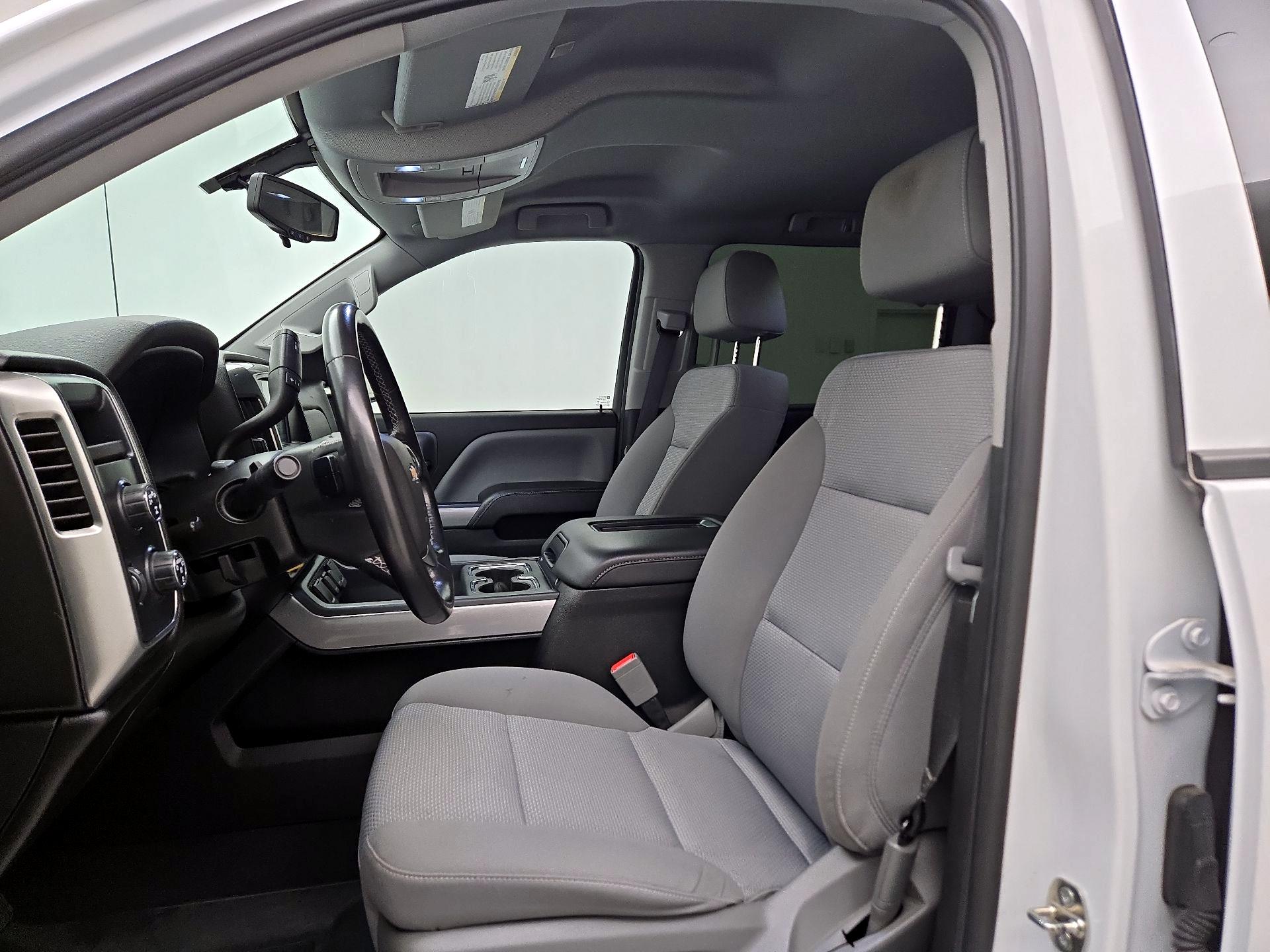 Thumbnail: 2018 Chevrolet Silverado 1500 - 11