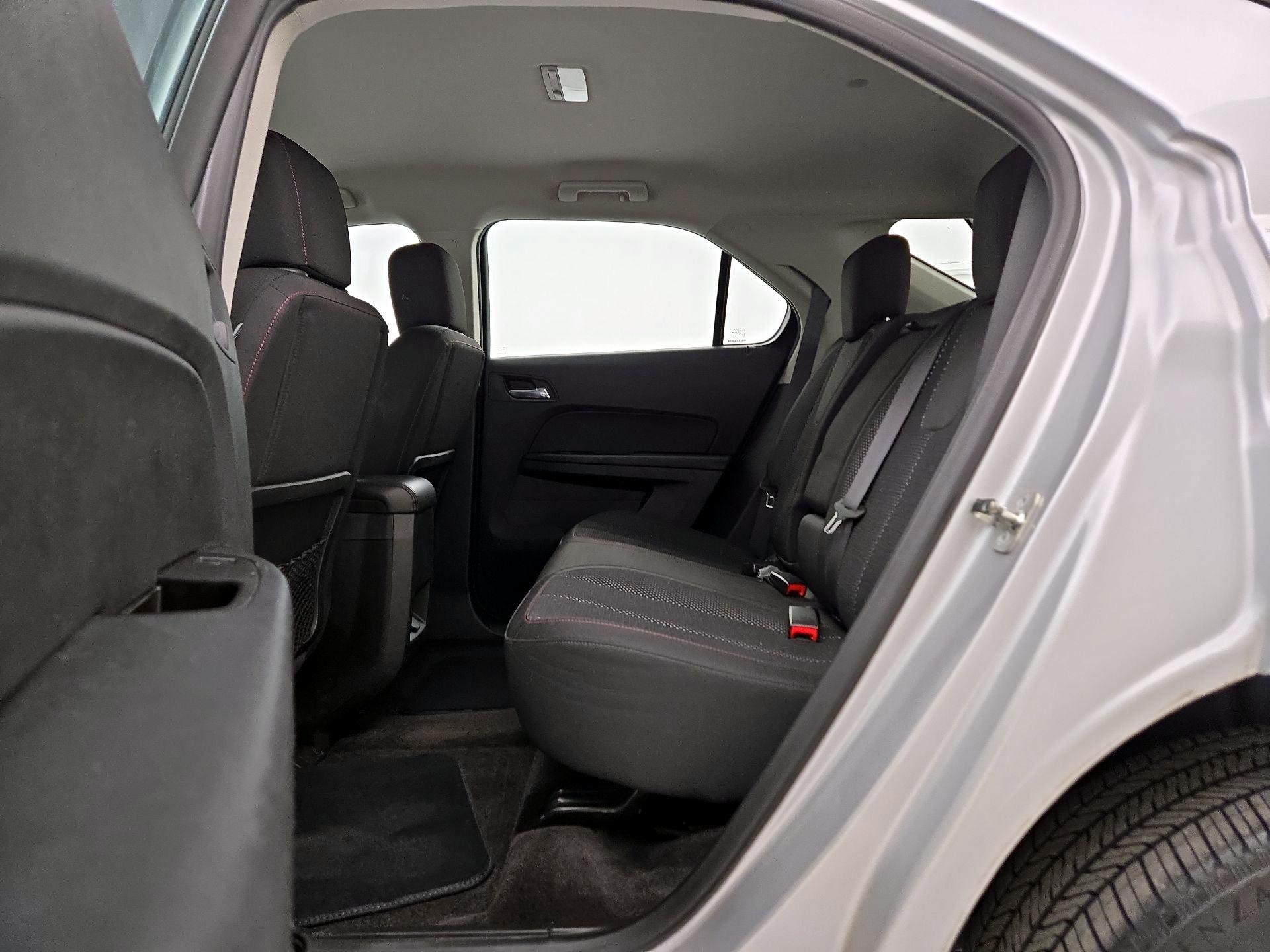 Thumbnail: 2016 Chevrolet Equinox - 18