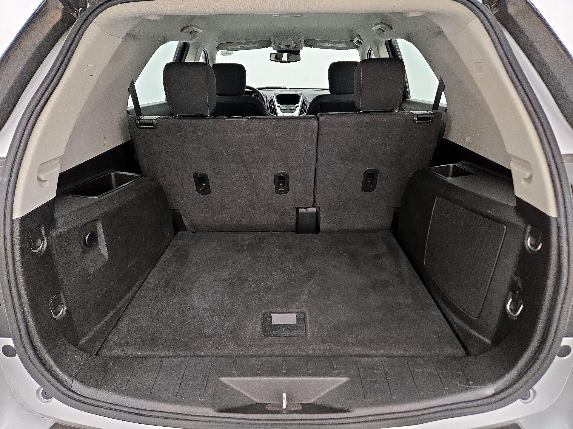 Thumbnail: 2016 Chevrolet Equinox - 19