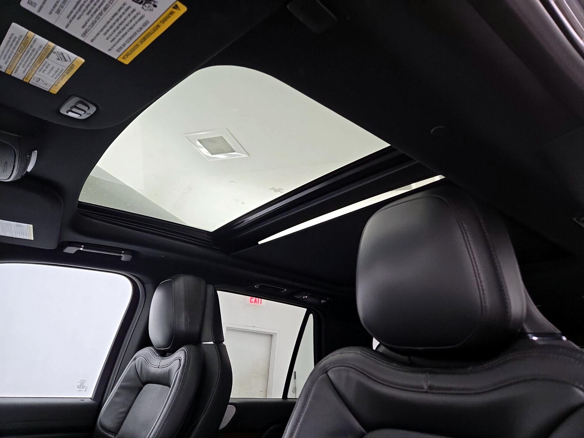 Thumbnail: 2020 Lincoln Navigator - 20